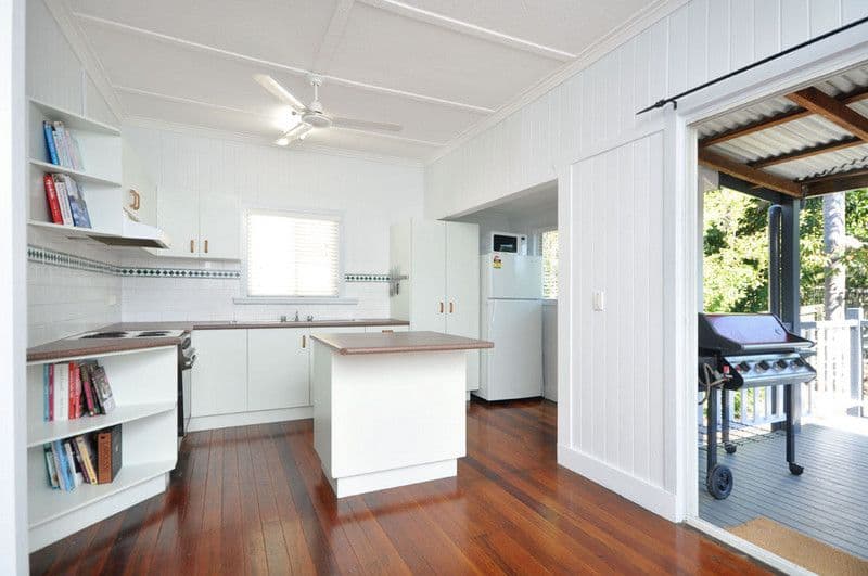 388 Bennetts Road, NORMAN PARK QLD 4170, Norman Park - Thumbnail 3