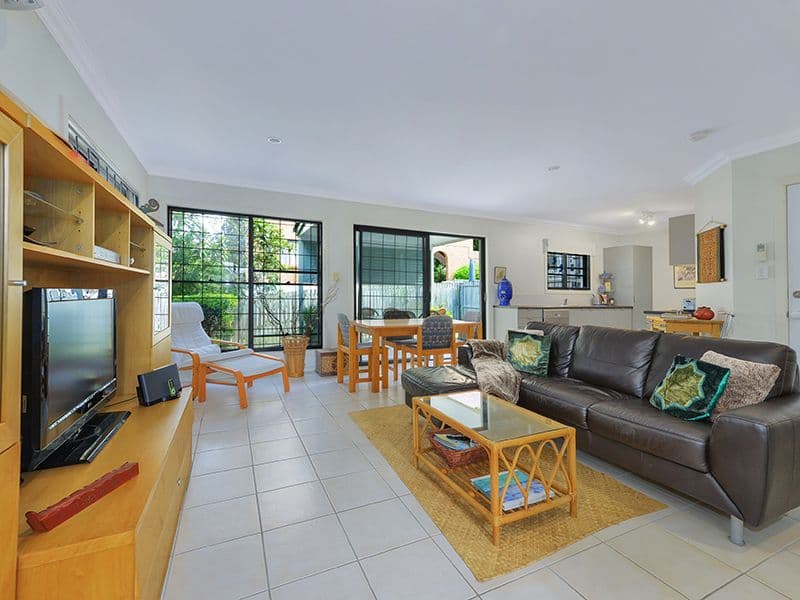 38 Dunsmore Street, Kelvin Grove QLD 4059, Kelvin Grove - Thumbnail 2