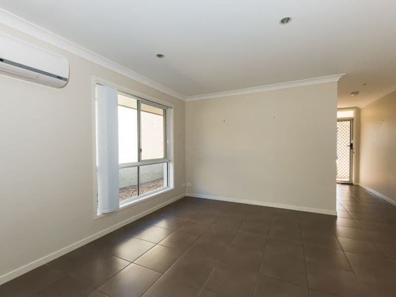 59 Birkdale Circuit, North Lakes QLD 4509, North Lakes - Thumbnail 5