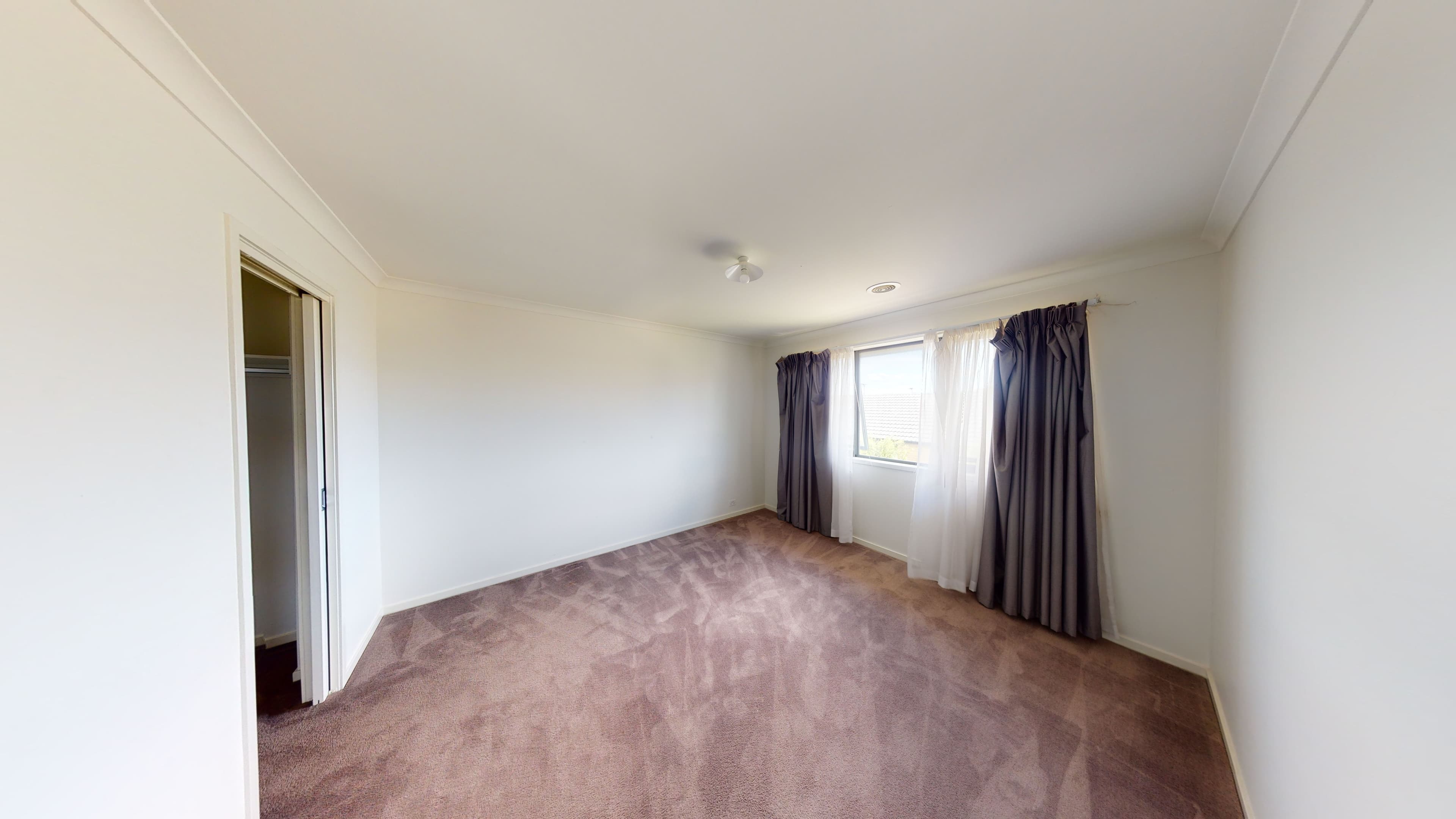 2 Carisbrooke Way, Clyde North VIC 3978, Clyde North - Thumbnail 4
