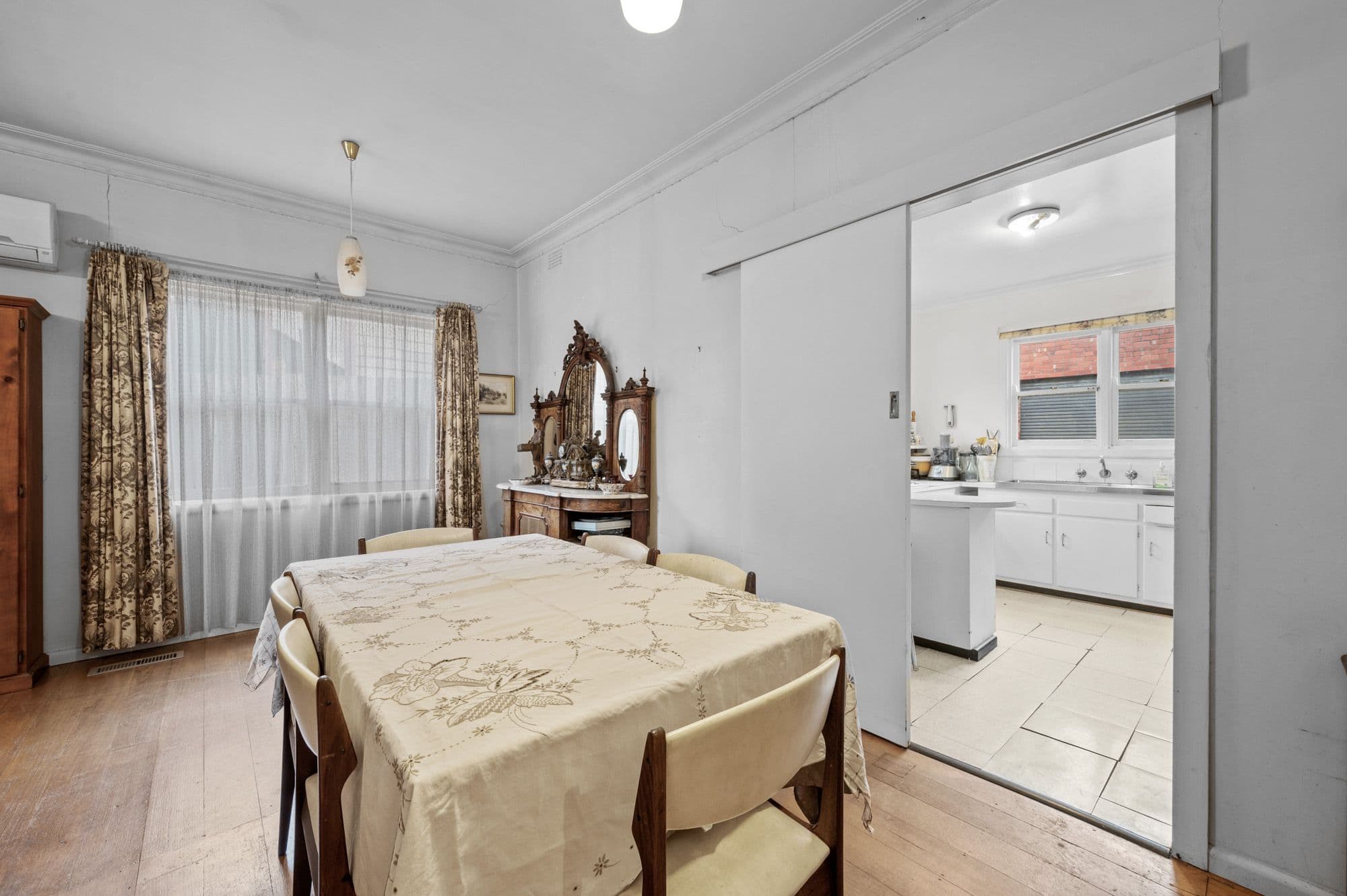 9 Winton Street, Burwood VIC 3125, Burwood - Thumbnail 7