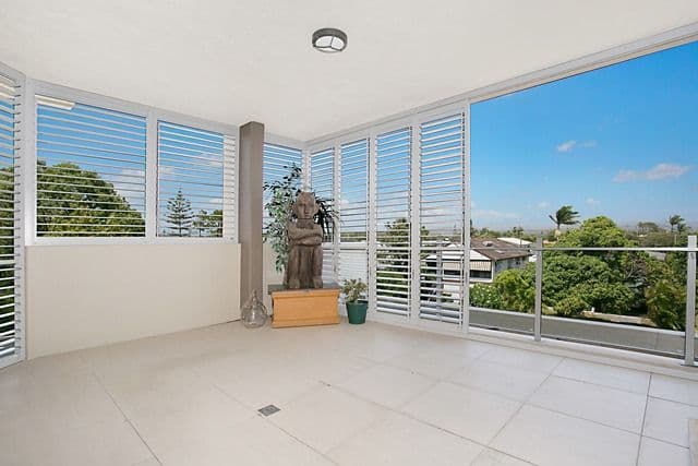 1 Toombul Avenue, MIAMI QLD 4220, Miami - Thumbnail 7