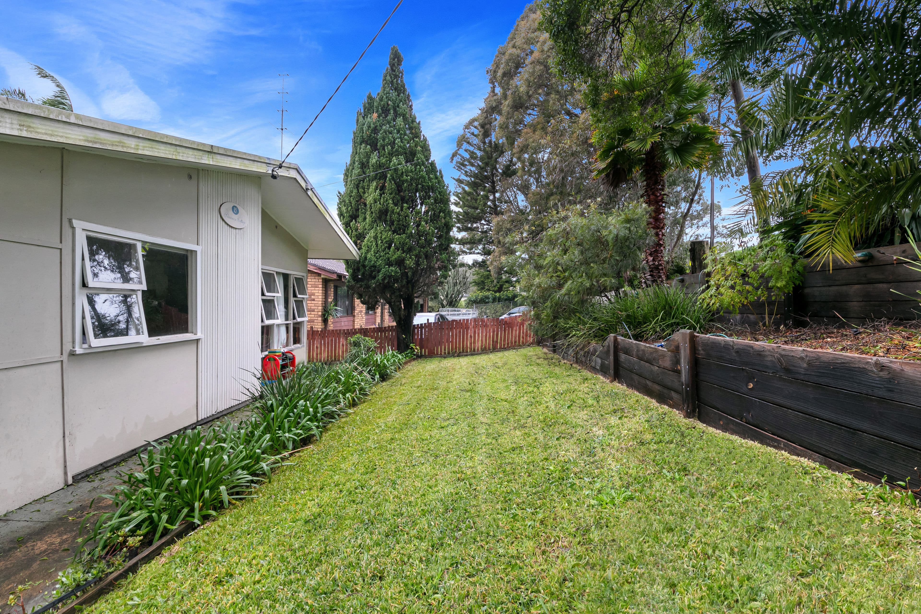 15 Scenic Drive, Budgewoi NSW 2262, Budgewoi - Thumbnail 2