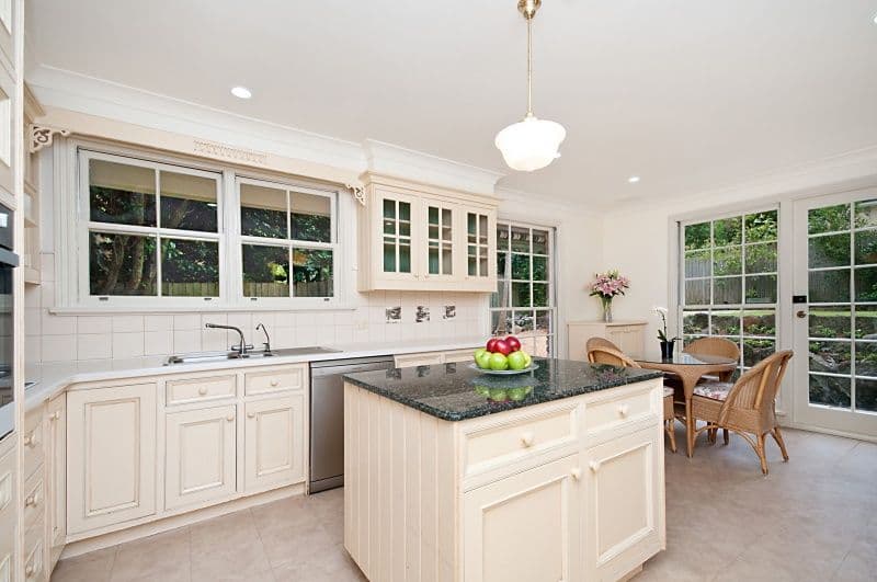 10 Womerah Street, TURRAMURRA NSW 2074, Turramurra - Thumbnail 3