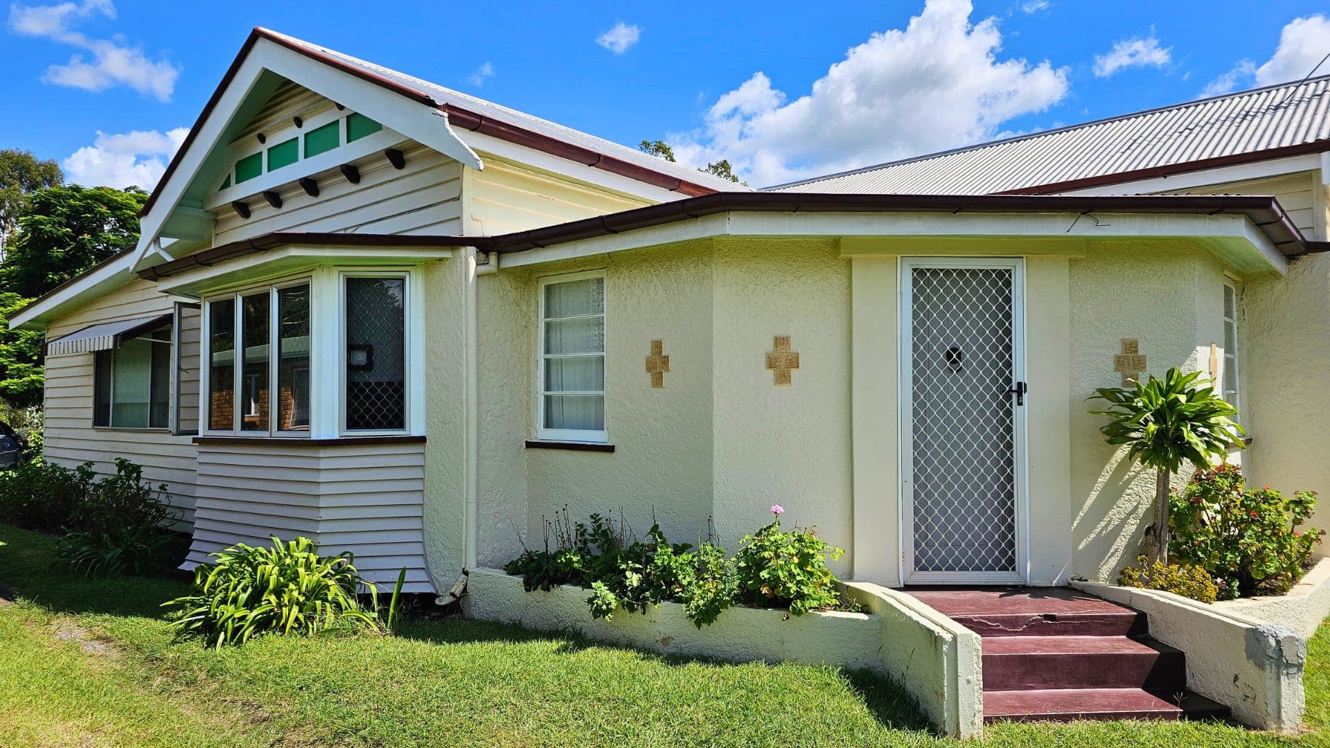 9 Elliott Street, Gayndah QLD 4625, Gayndah - Thumbnail 2