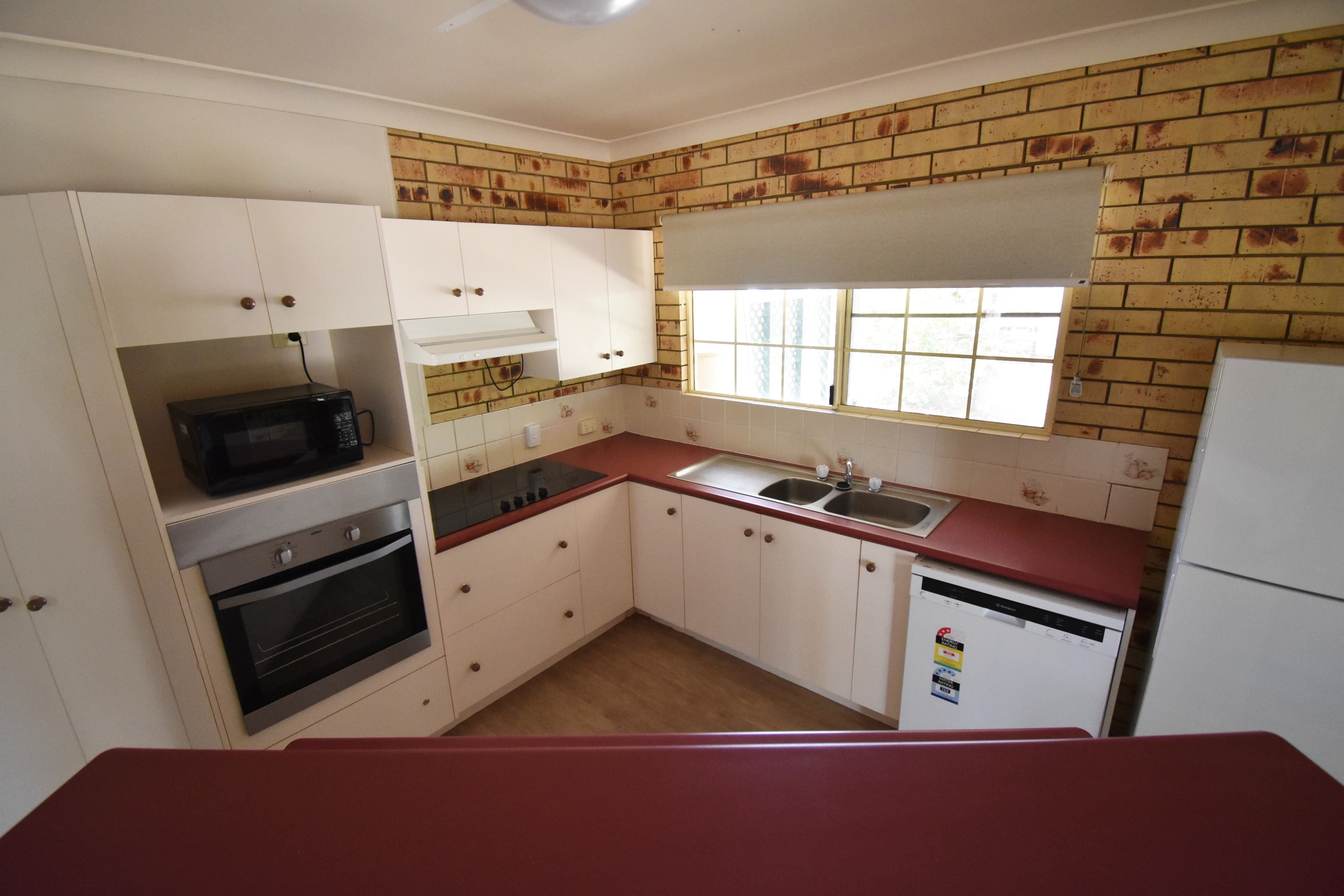 38 Acacia Street, Barcaldine QLD 4725, Barcaldine - Thumbnail 6
