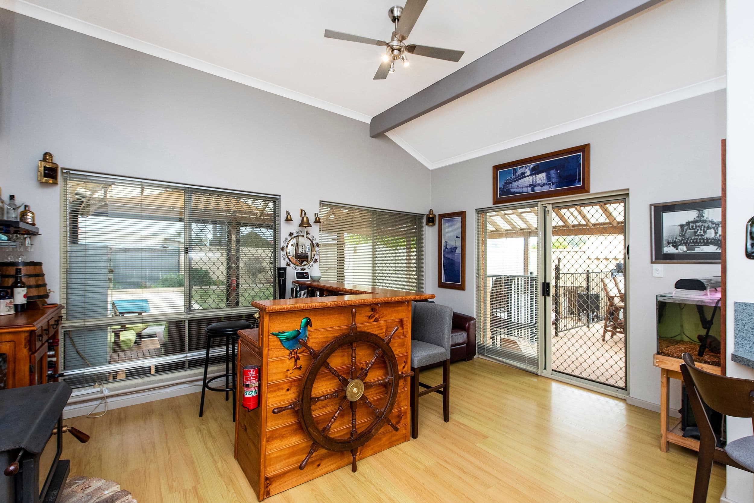 31 Cumberland Way, Waikiki WA 6169, Waikiki - Thumbnail 3