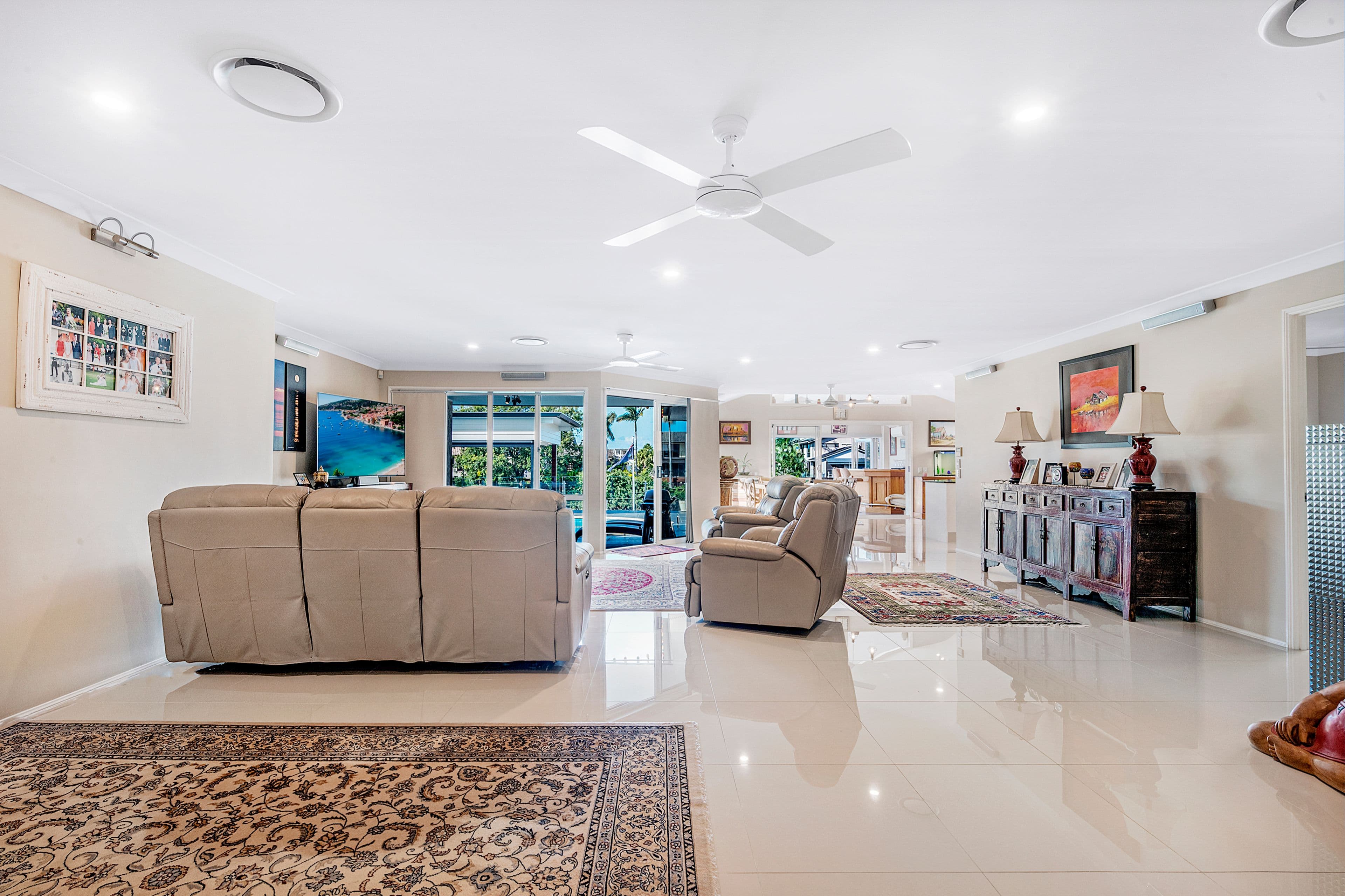 21 Gregory Drive, Carrara QLD 4211, Carrara - Thumbnail 4
