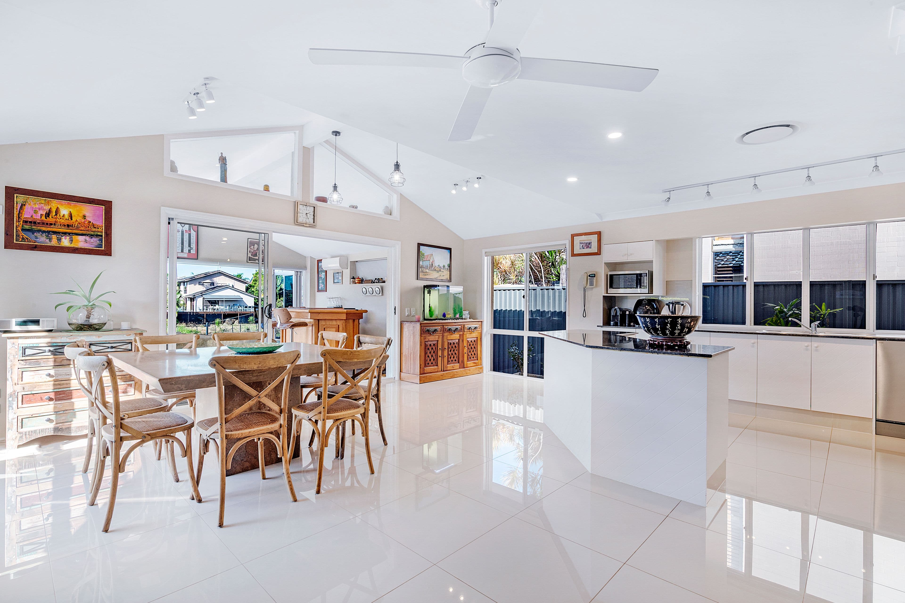 21 Gregory Drive, Carrara QLD 4211, Carrara - Thumbnail 8