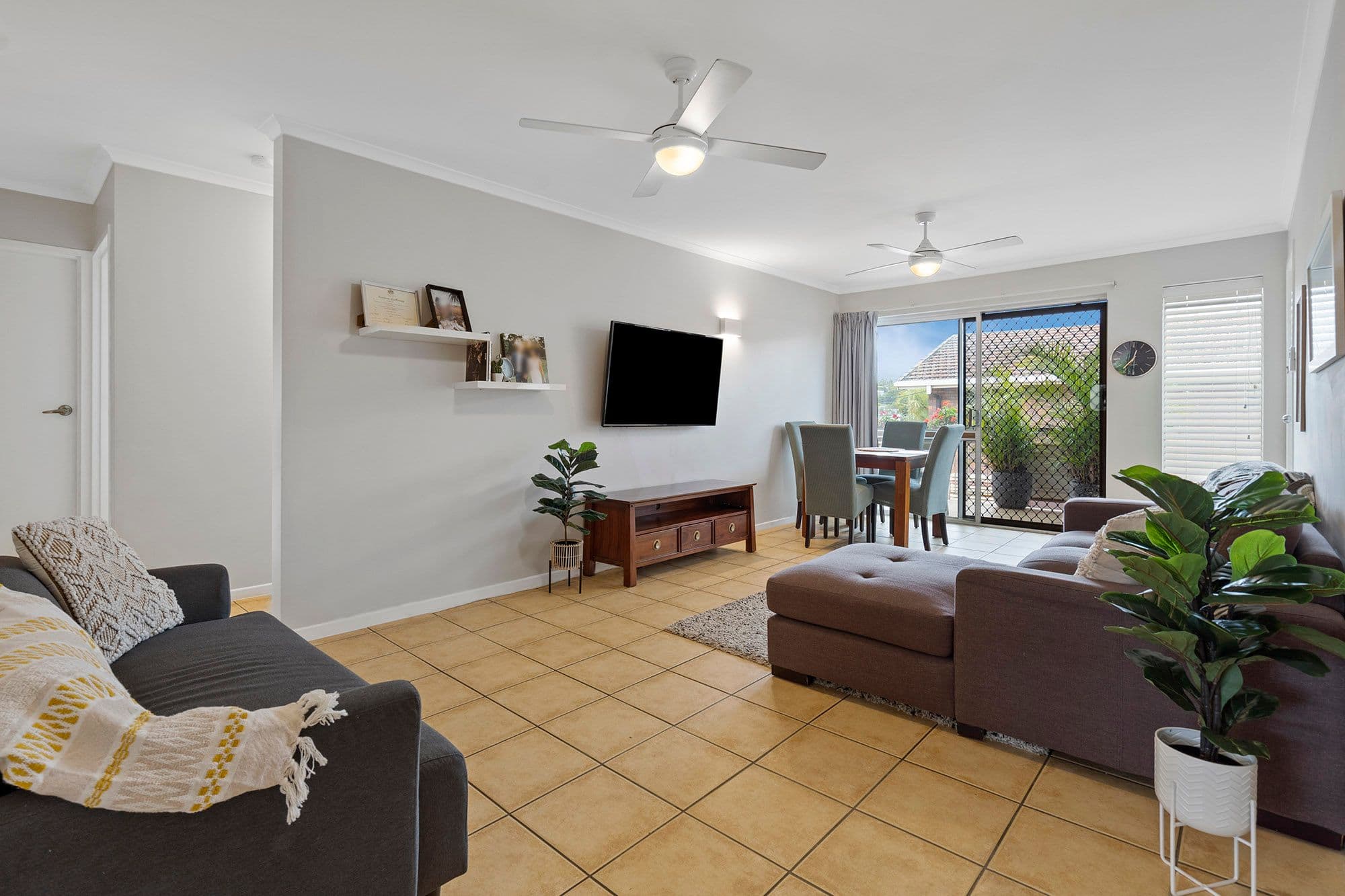 18 High Street, Mount Gravatt QLD 4122, Mount Gravatt - Image 1