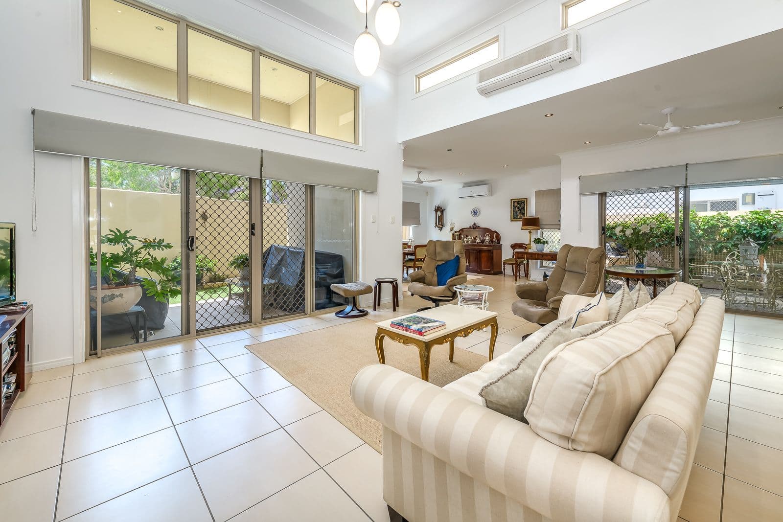 75 East Quay Drive, Biggera Waters QLD 4216, Biggera Waters - Thumbnail 5