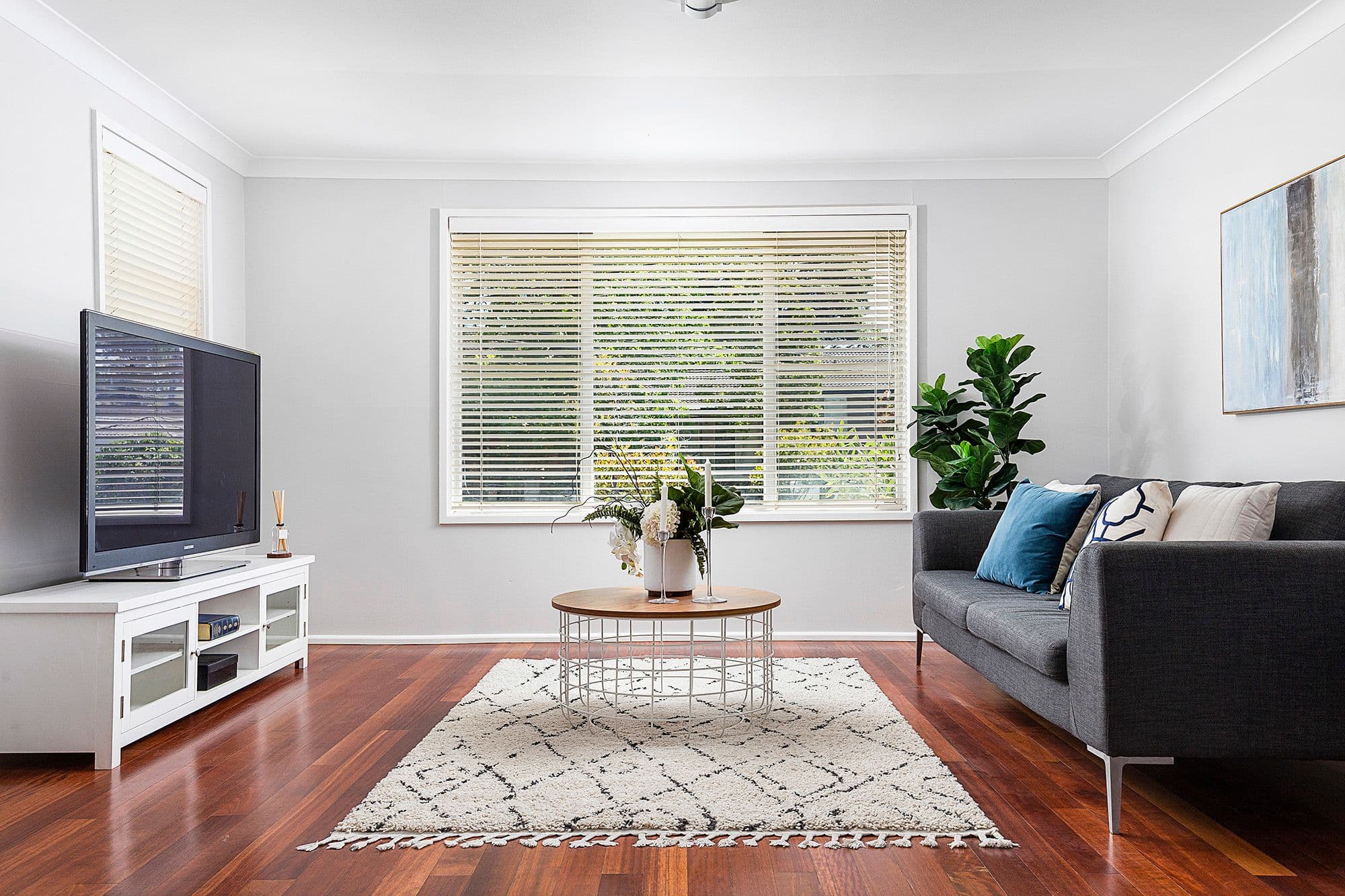 18 Talisman Avenue, Castle Hill - Image 1