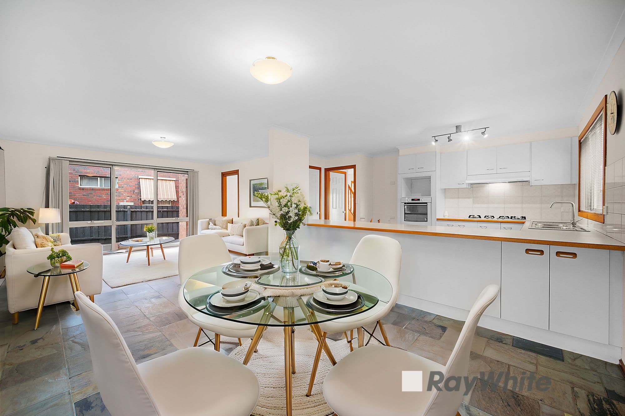 3 Alton Court, Narre Warren VIC 3805, Narre Warren - Thumbnail 2