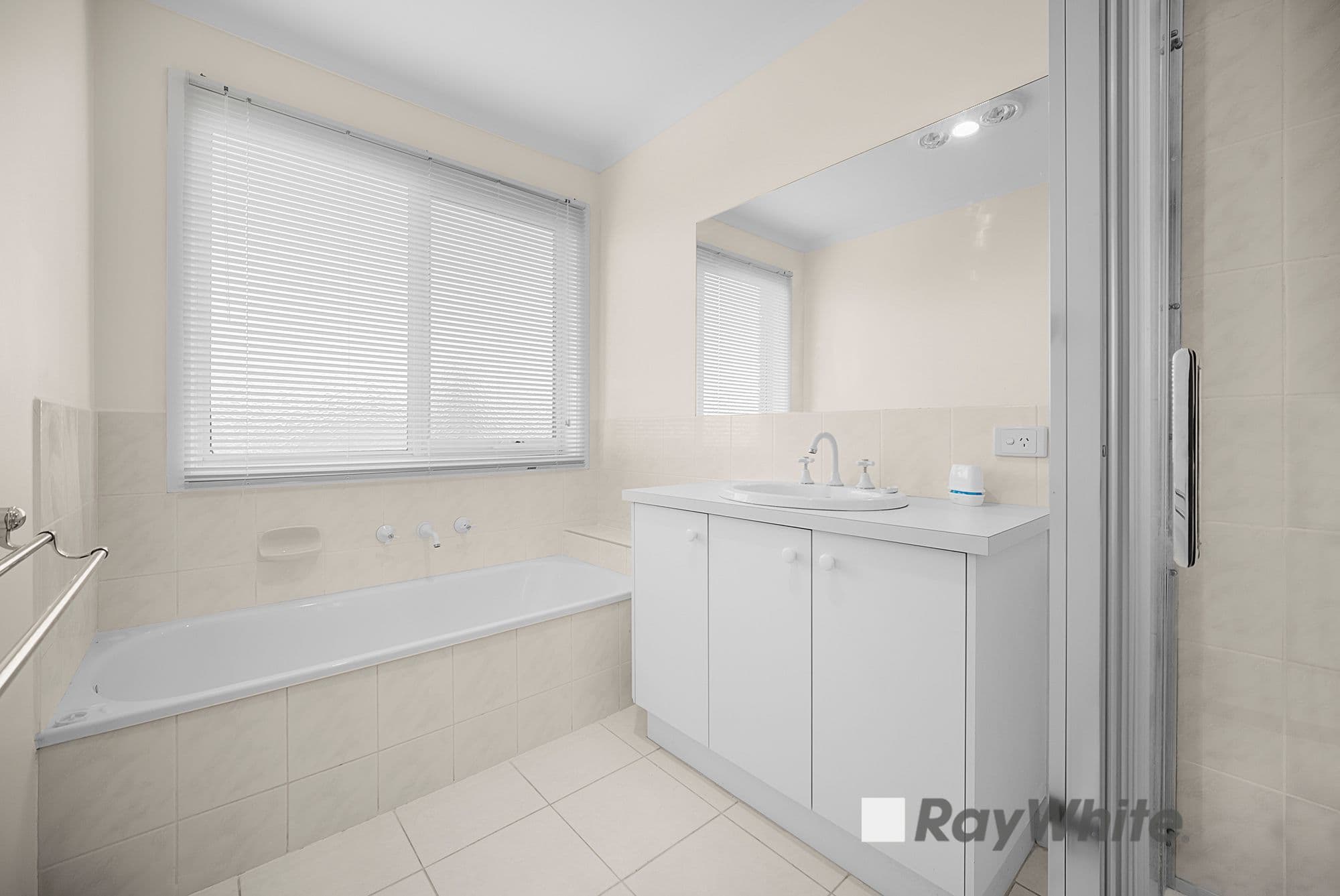 3 Alton Court, Narre Warren VIC 3805, Narre Warren - Thumbnail 6