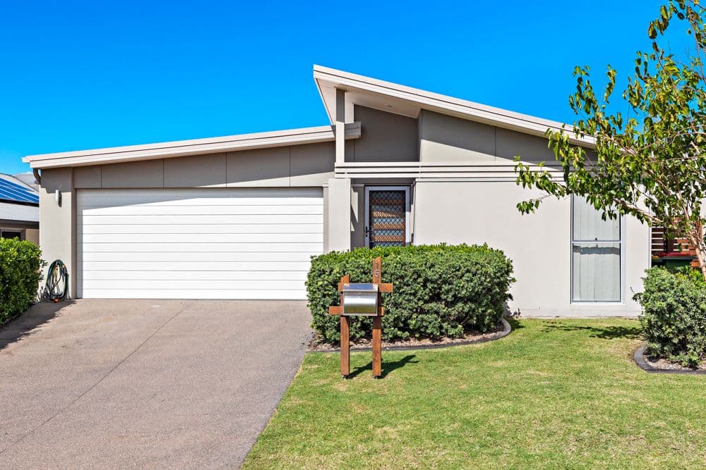 15 Rowe Crescent, Thornlands QLD 4164, Thornlands - Image 1