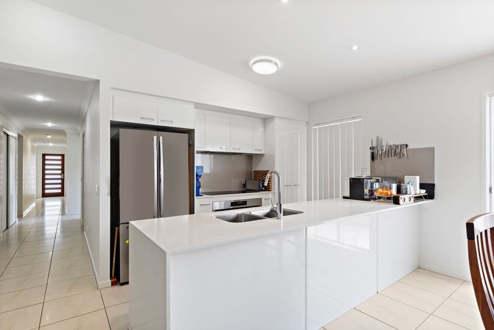 15 Rowe Crescent, Thornlands QLD 4164, Thornlands - Thumbnail 7