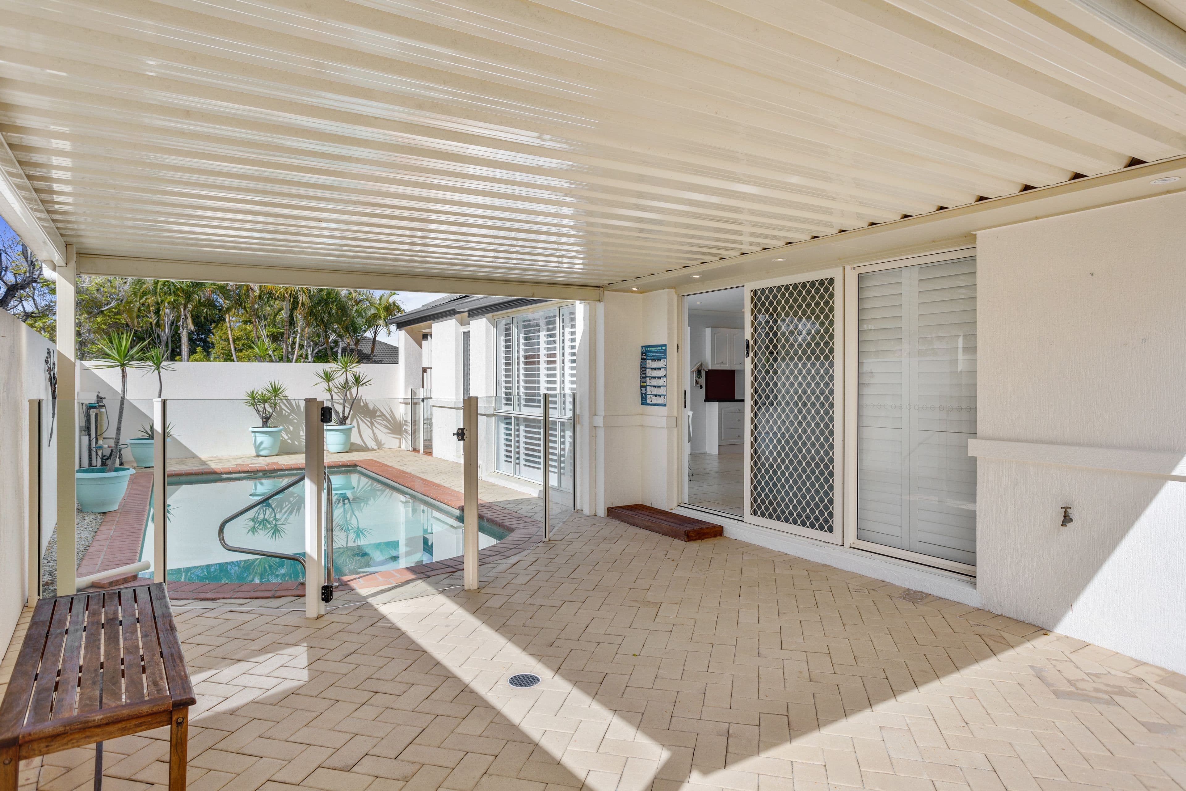 1 Lakes Circuit, Burleigh Waters QLD 4220, Burleigh Waters - Thumbnail 2