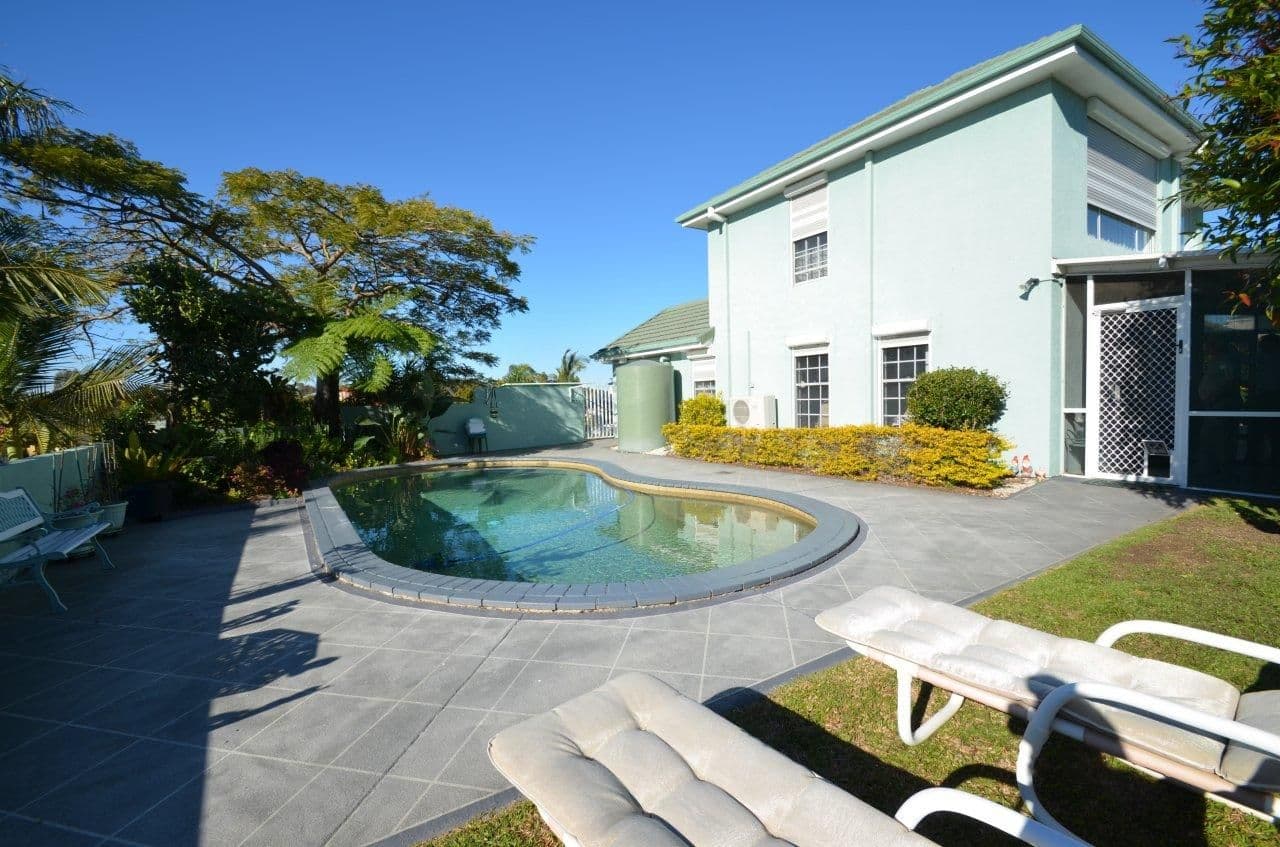 23 Arun Drive, ARUNDEL QLD 4214, Arundel - Thumbnail 4