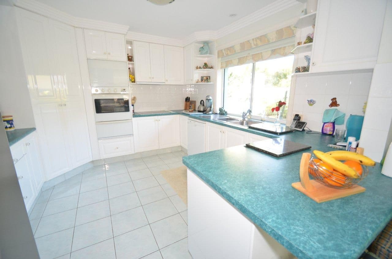 23 Arun Drive, ARUNDEL QLD 4214, Arundel - Thumbnail 7