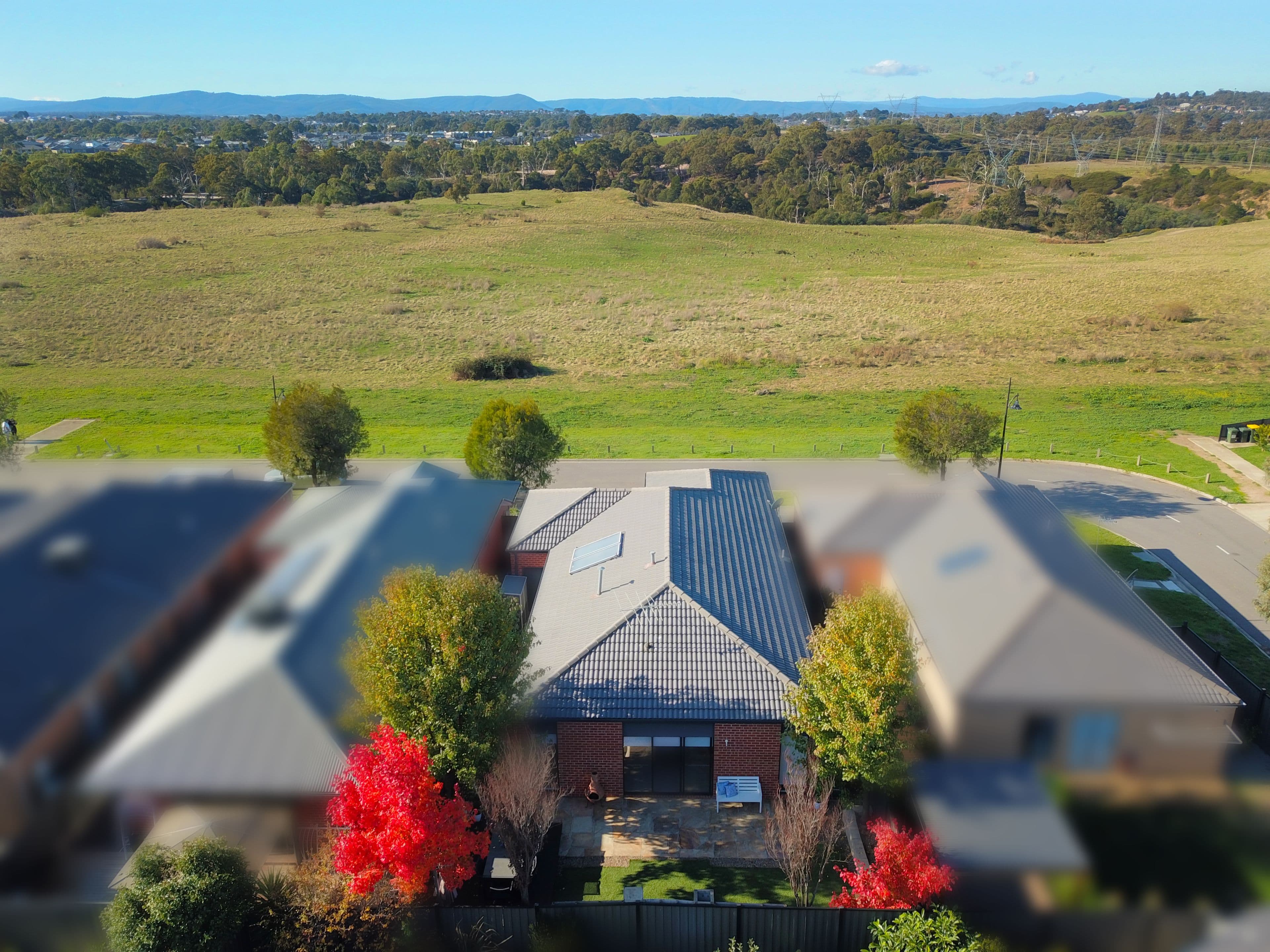 13 Paddys Place, South Morang VIC 3752, South Morang - Thumbnail 2