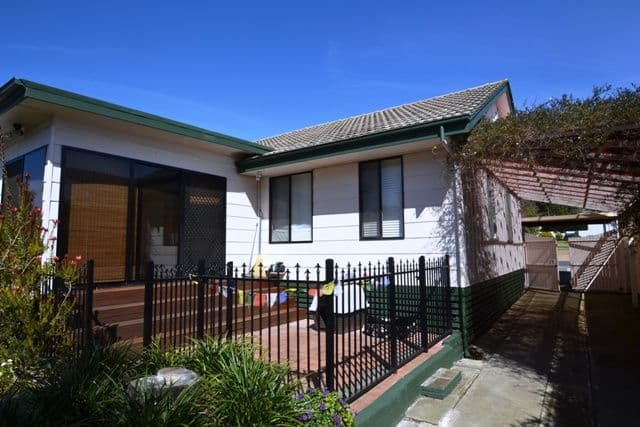 177 Anzac Avenue, SEYMOUR VIC 3660, Seymour - Thumbnail 2