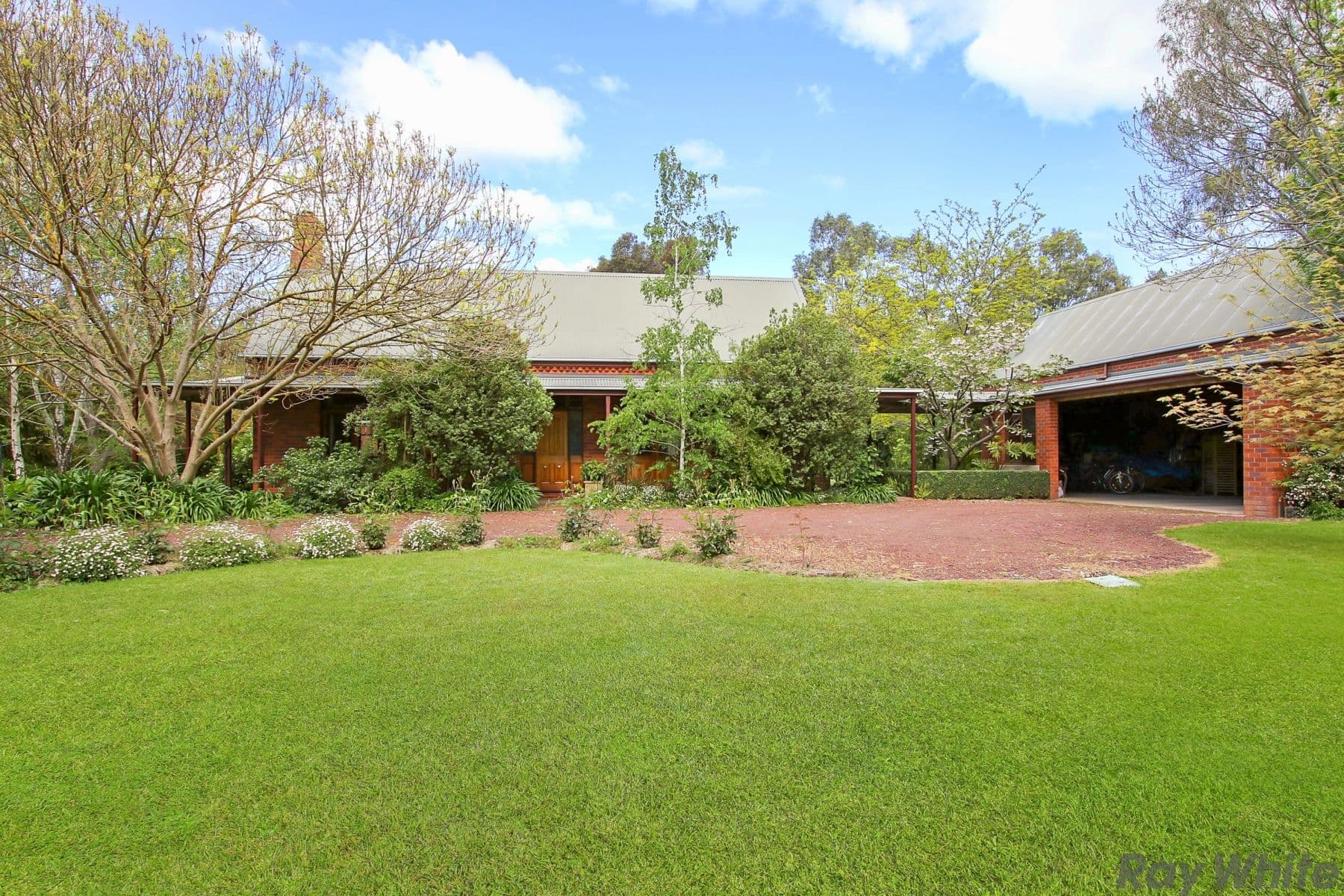 11 McConnan Street, Benalla VIC 3672, Benalla - Image 1