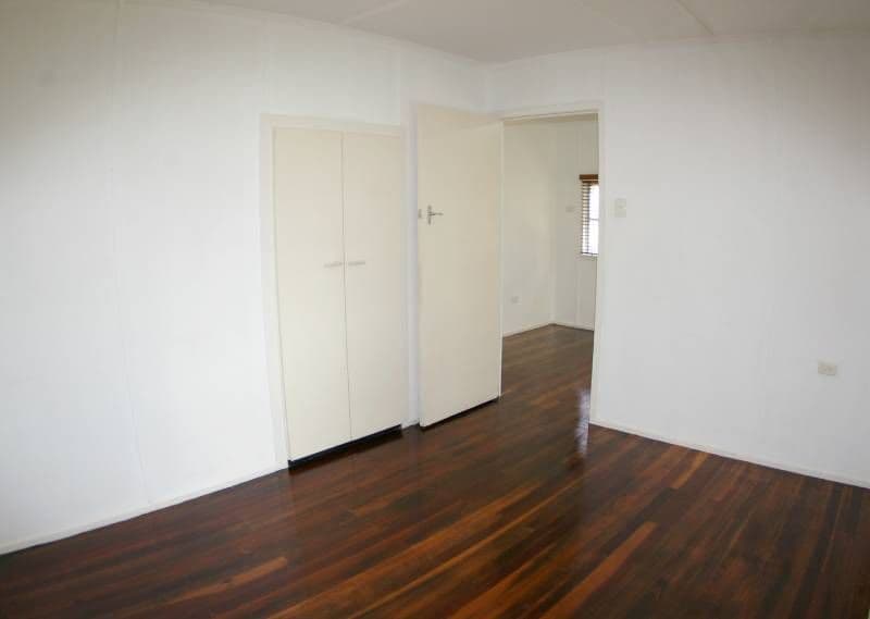 12 Summer Street, Deception Bay QLD 4508, Deception Bay - Thumbnail 5