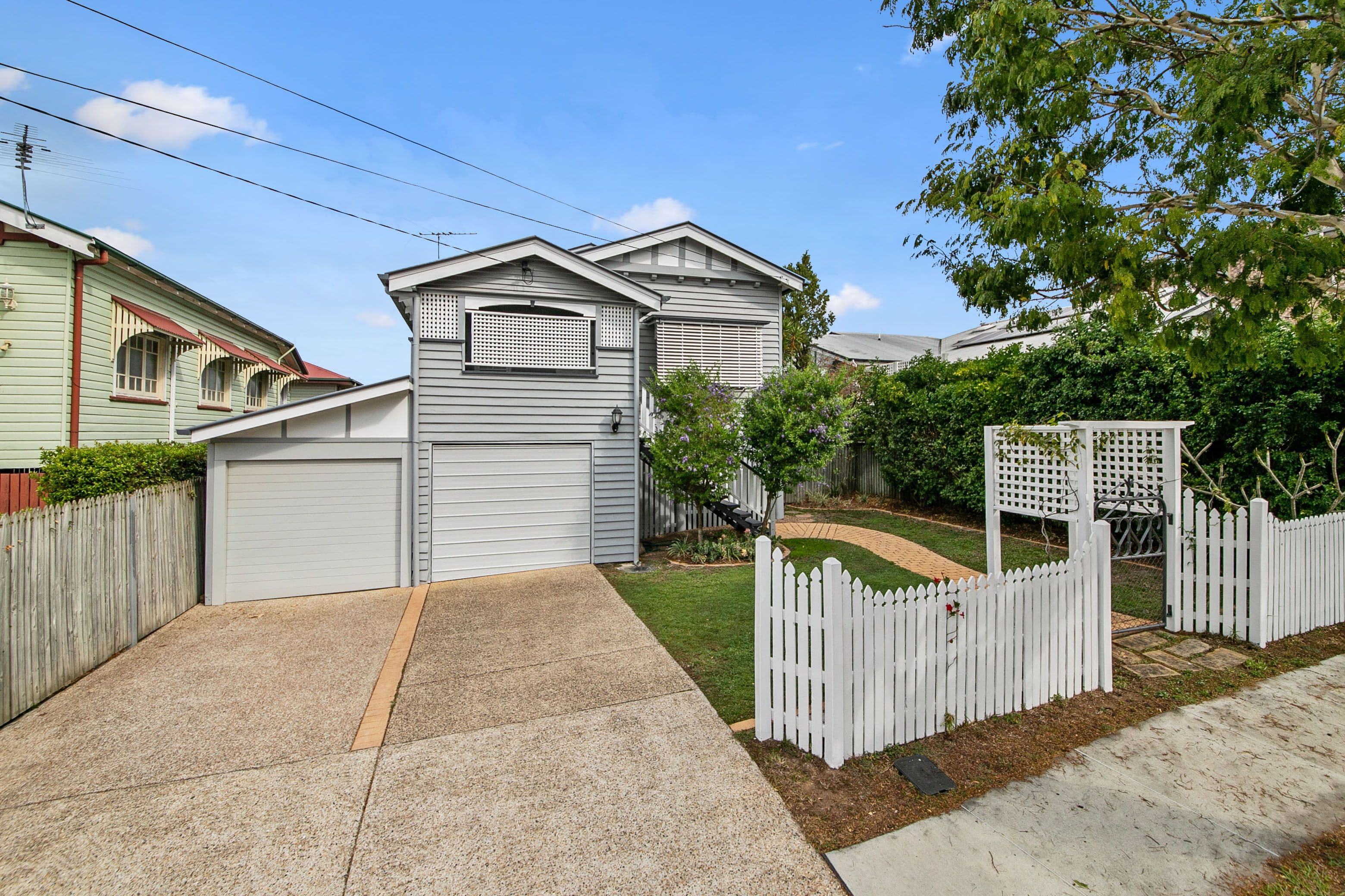 27 Burlington Street, Holland Park QLD 4121, Holland Park - Thumbnail 2