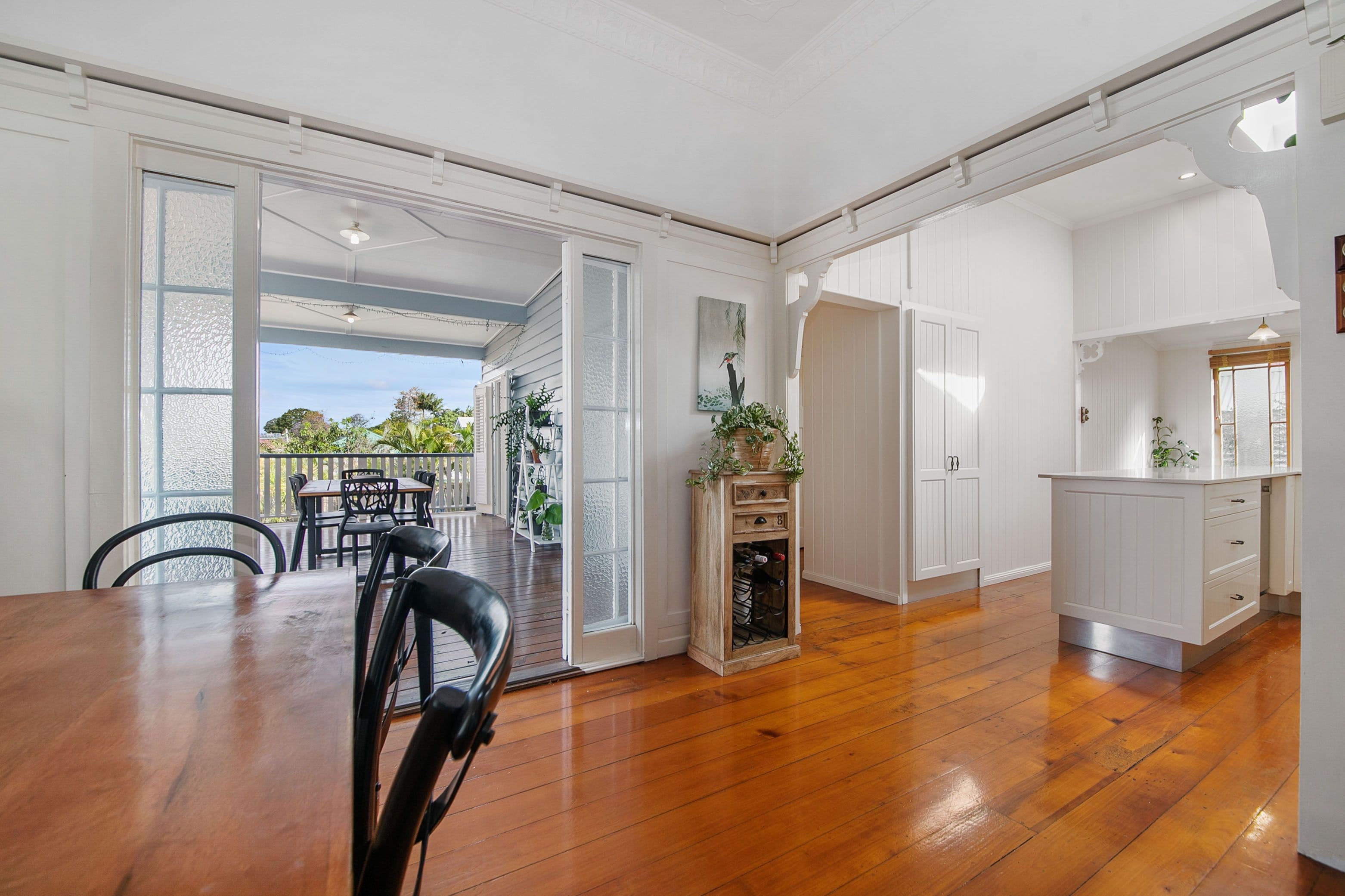 27 Burlington Street, Holland Park QLD 4121, Holland Park - Thumbnail 6