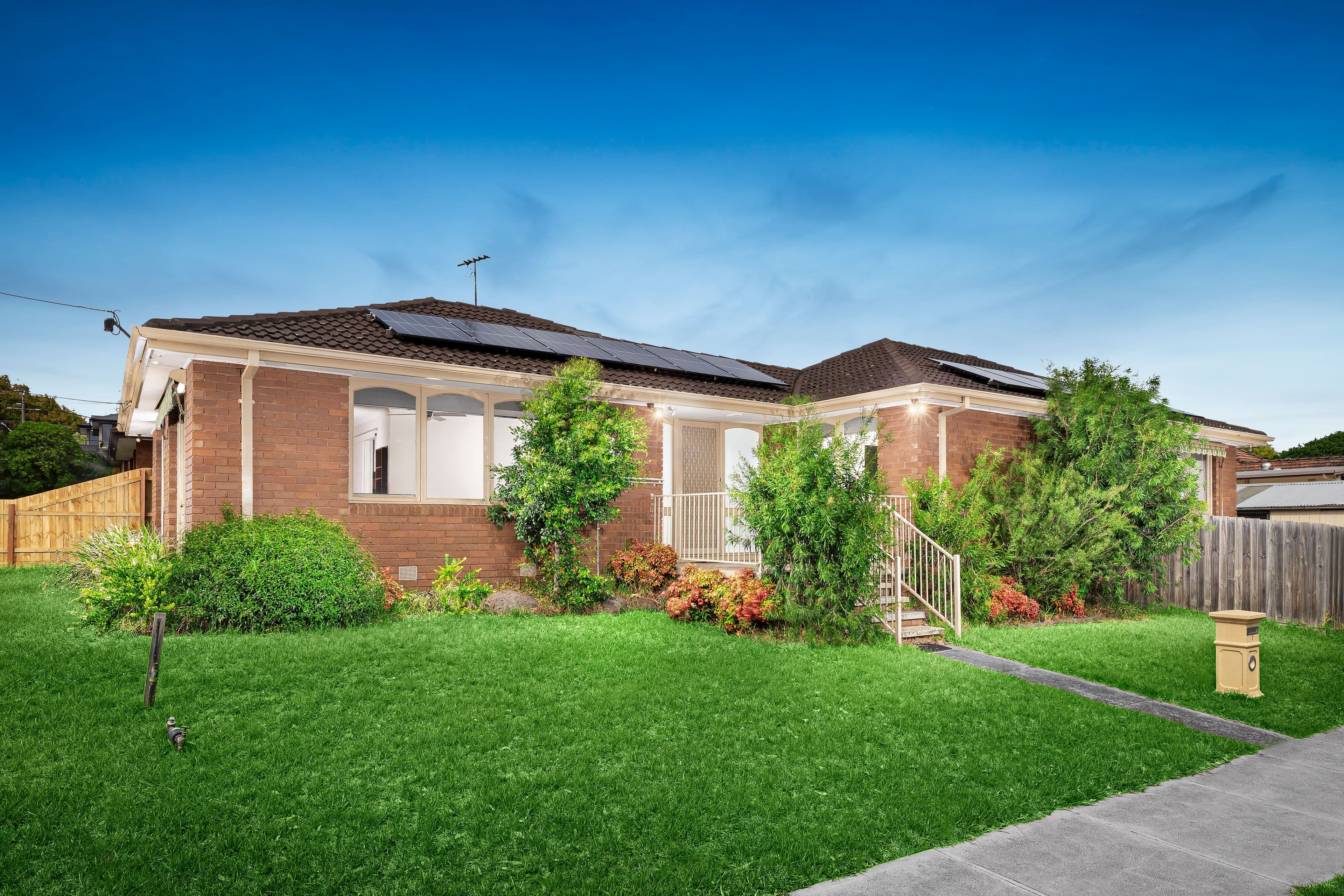 7 Lindsay Street, Macleod VIC 3085, Macleod - Image 1