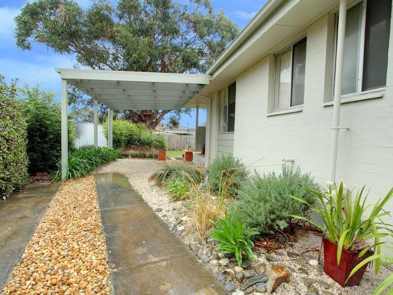 2 Narambi Road, Mornington VIC 3931, Mornington - Thumbnail 2