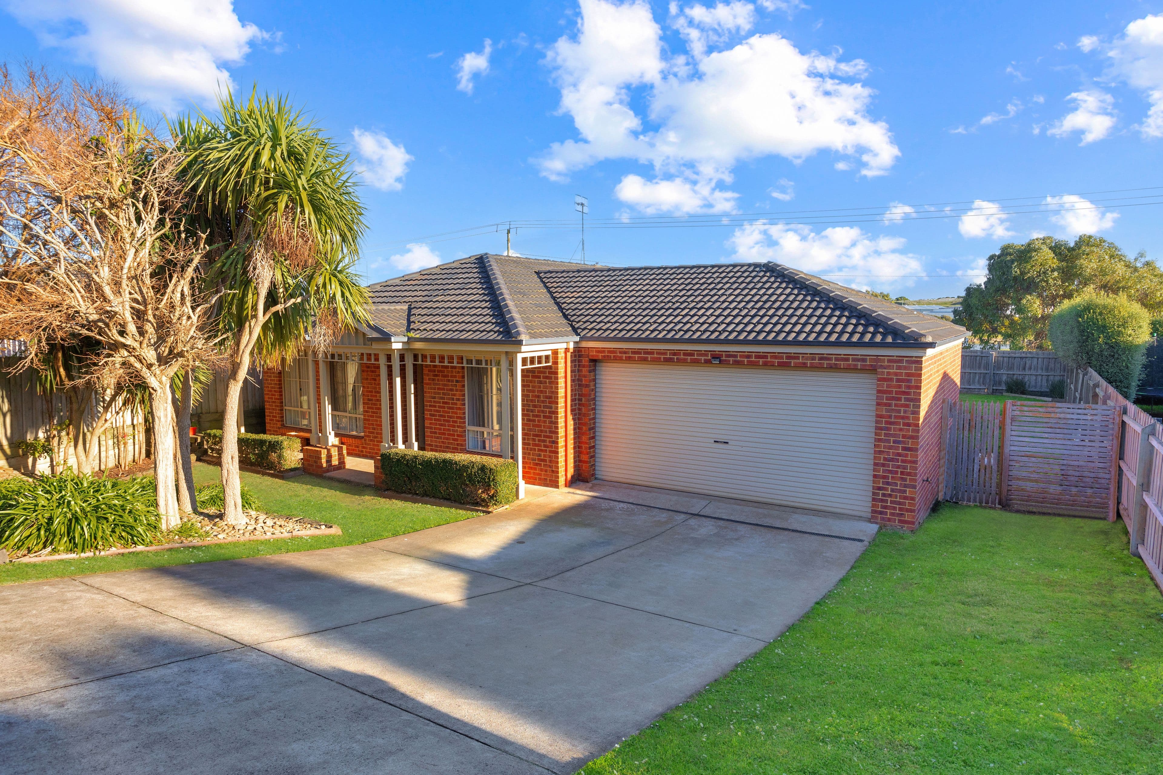 25 Adriana Crescent, Warrnambool VIC 3280, Warrnambool - Thumbnail 2