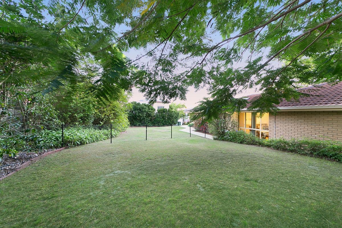 21 Leiper Street, Stafford QLD 4053, Stafford - Thumbnail 2