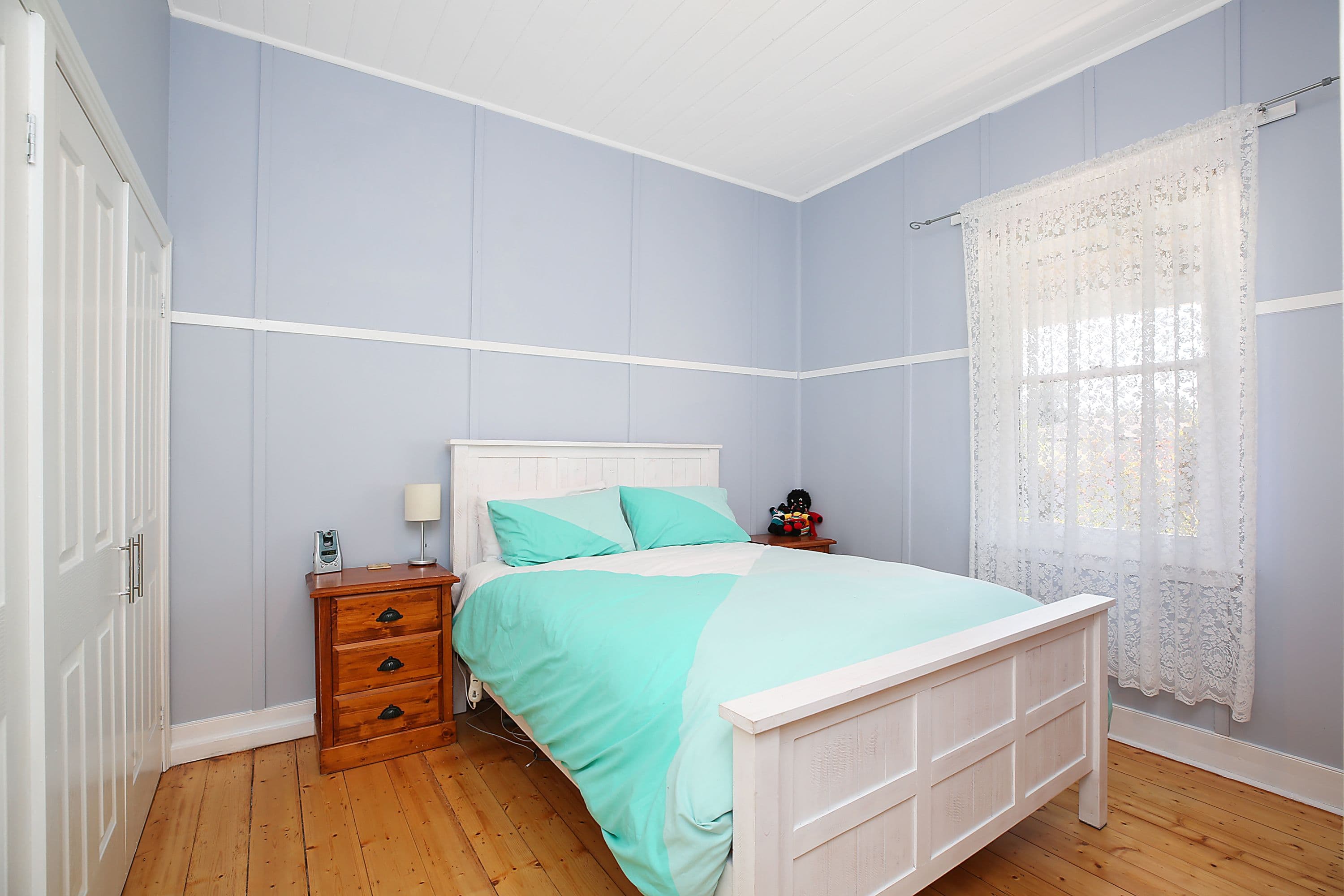 101 Curdie Street, Cobden VIC 3266, Cobden - Thumbnail 4