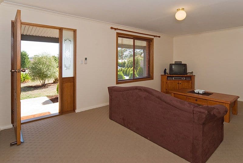 5  Pullman Court, MOUNT BARKER SA 5251, Mount Barker - Thumbnail 5