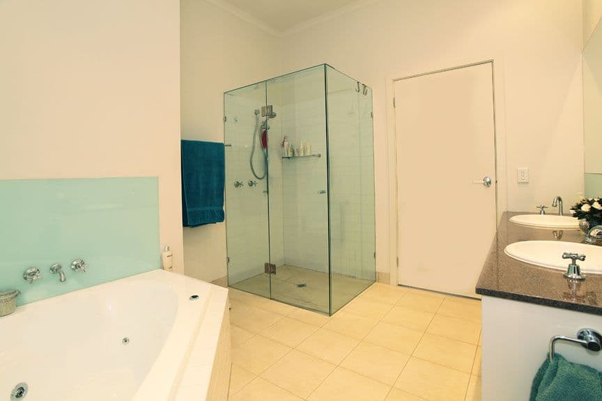33 Lindwall Street, GLEN WAVERLEY VIC 3150, Glen Waverley - Thumbnail 6