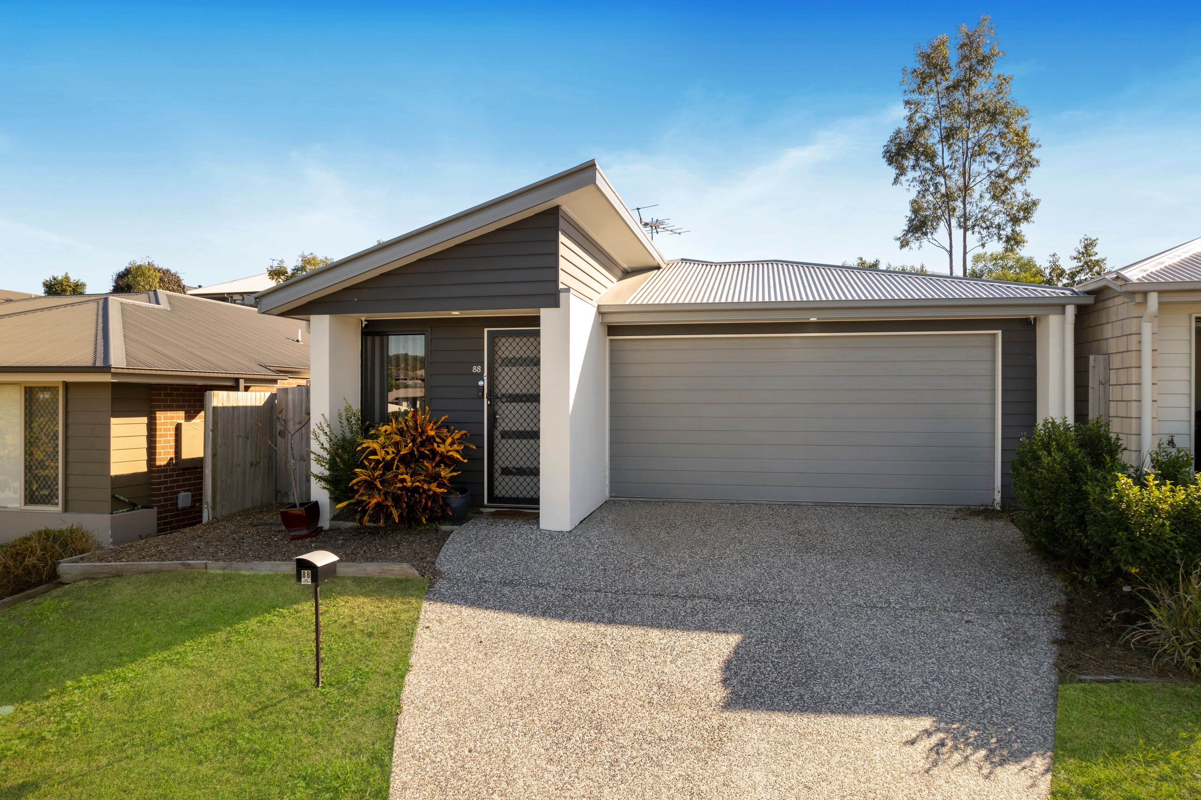 88 Pepper Tree Drive, Holmview QLD 4207, Holmview - Image 1