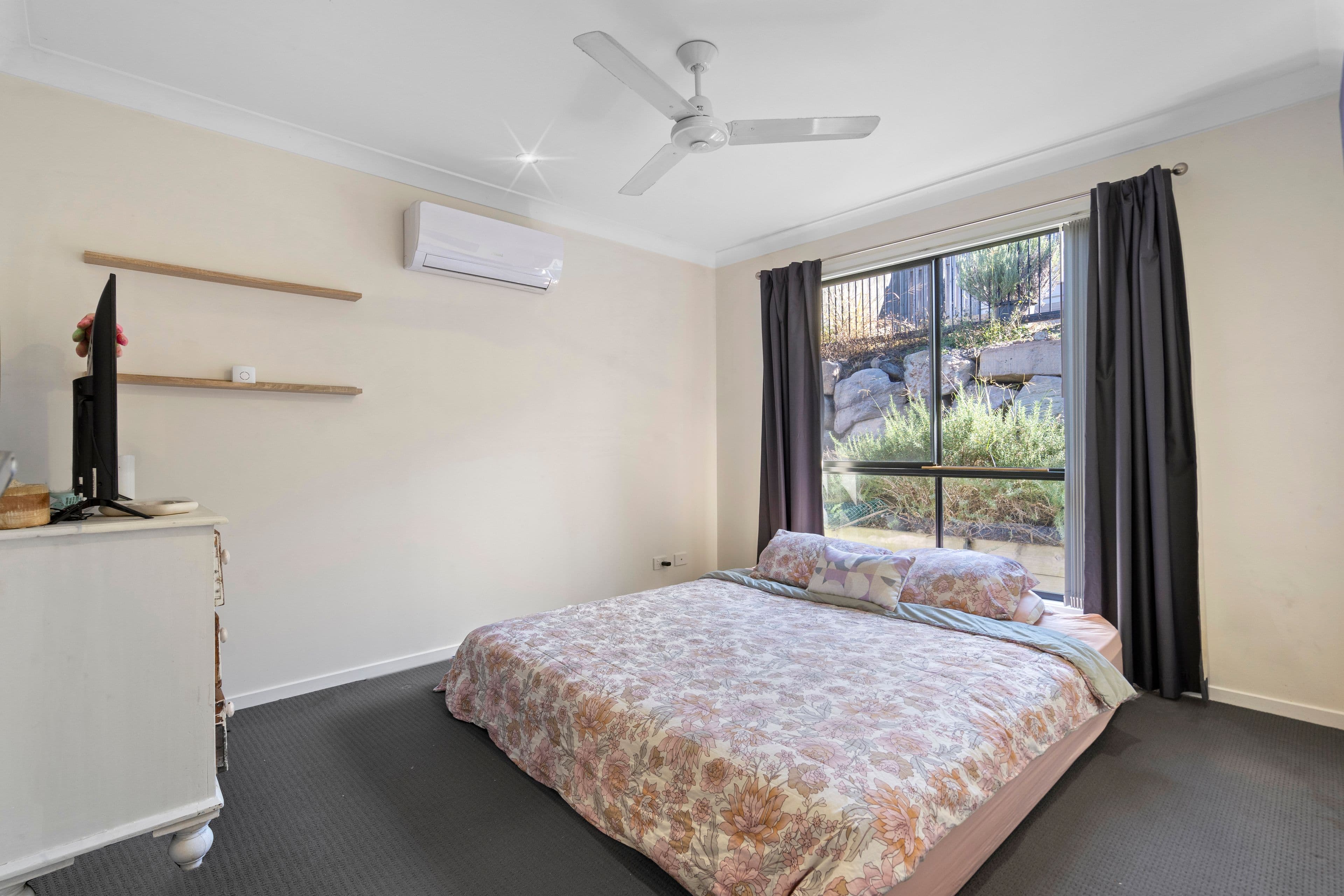 88 Pepper Tree Drive, Holmview QLD 4207, Holmview - Thumbnail 6