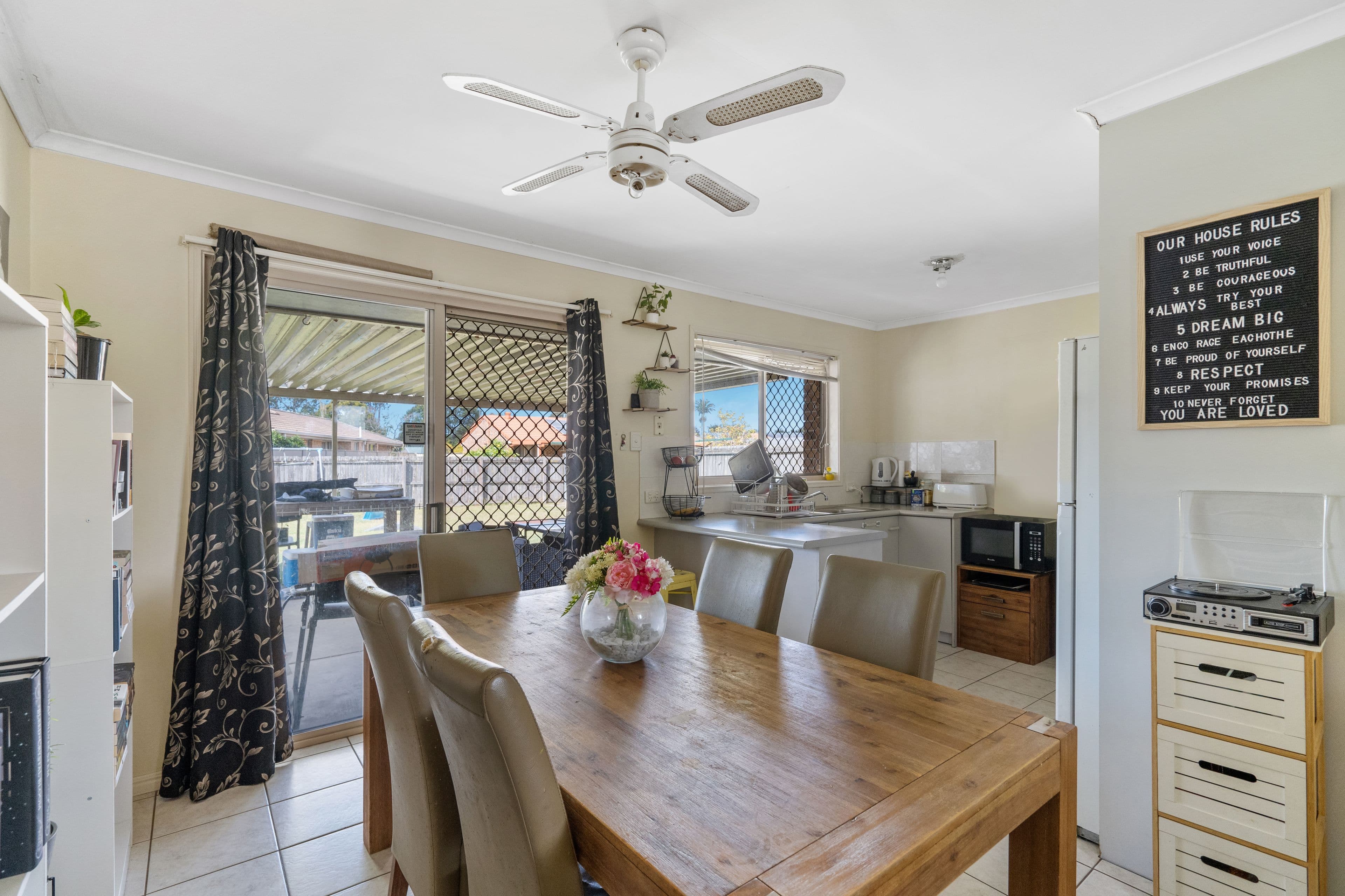 10 Foxdale Court, Waterford West QLD 4133, Waterford West - Thumbnail 4
