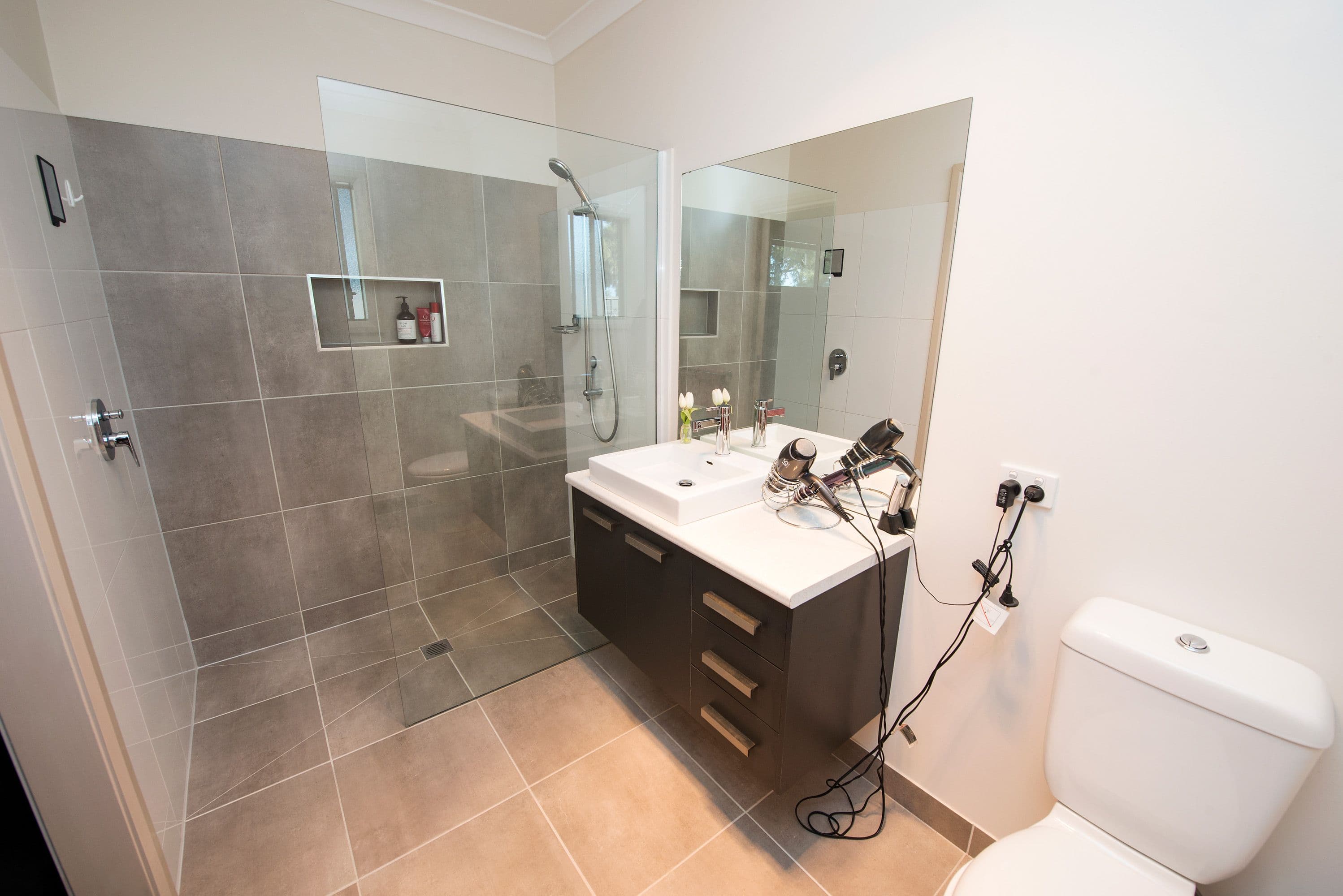 13 Acacia Street, Swan Hill VIC 3585, Swan Hill - Thumbnail 8