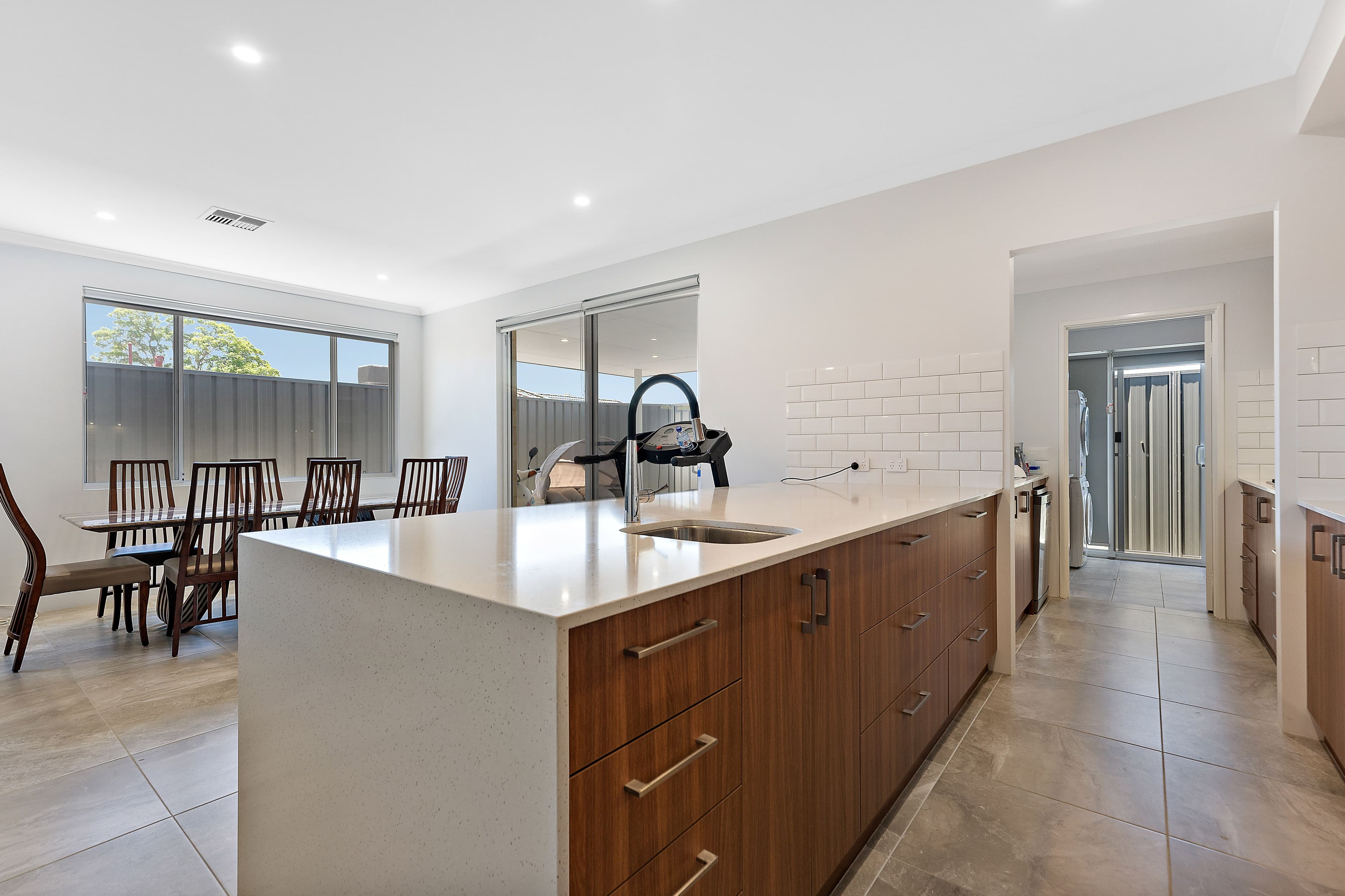 18 Pegus Street, Thornlie WA 6108, Thornlie - Thumbnail 4