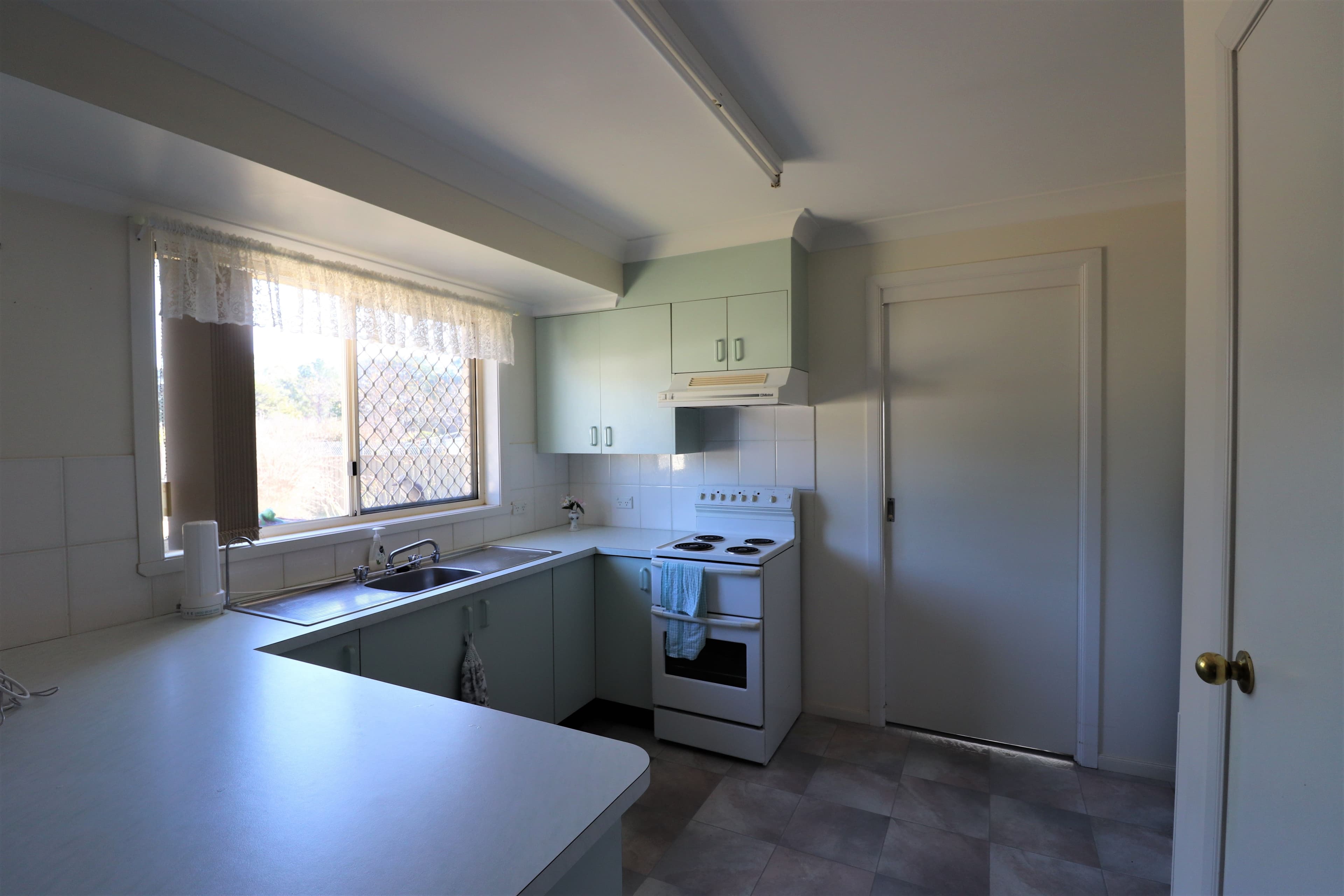 30 Bennett, Glen Innes NSW 2370, Glen Innes - Thumbnail 4