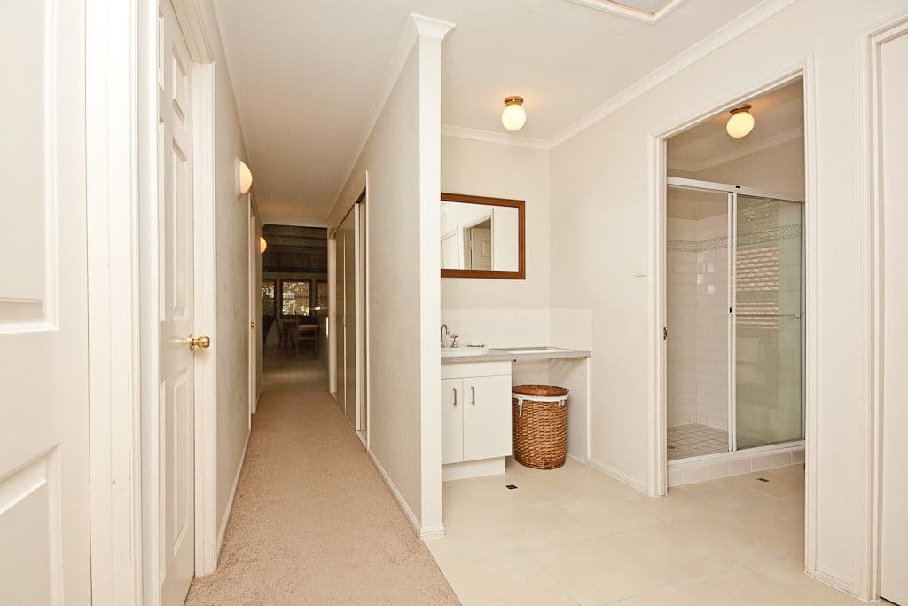 7 Woodview Street, SAMFORD VALLEY QLD 4520, Samford Valley - Thumbnail 7
