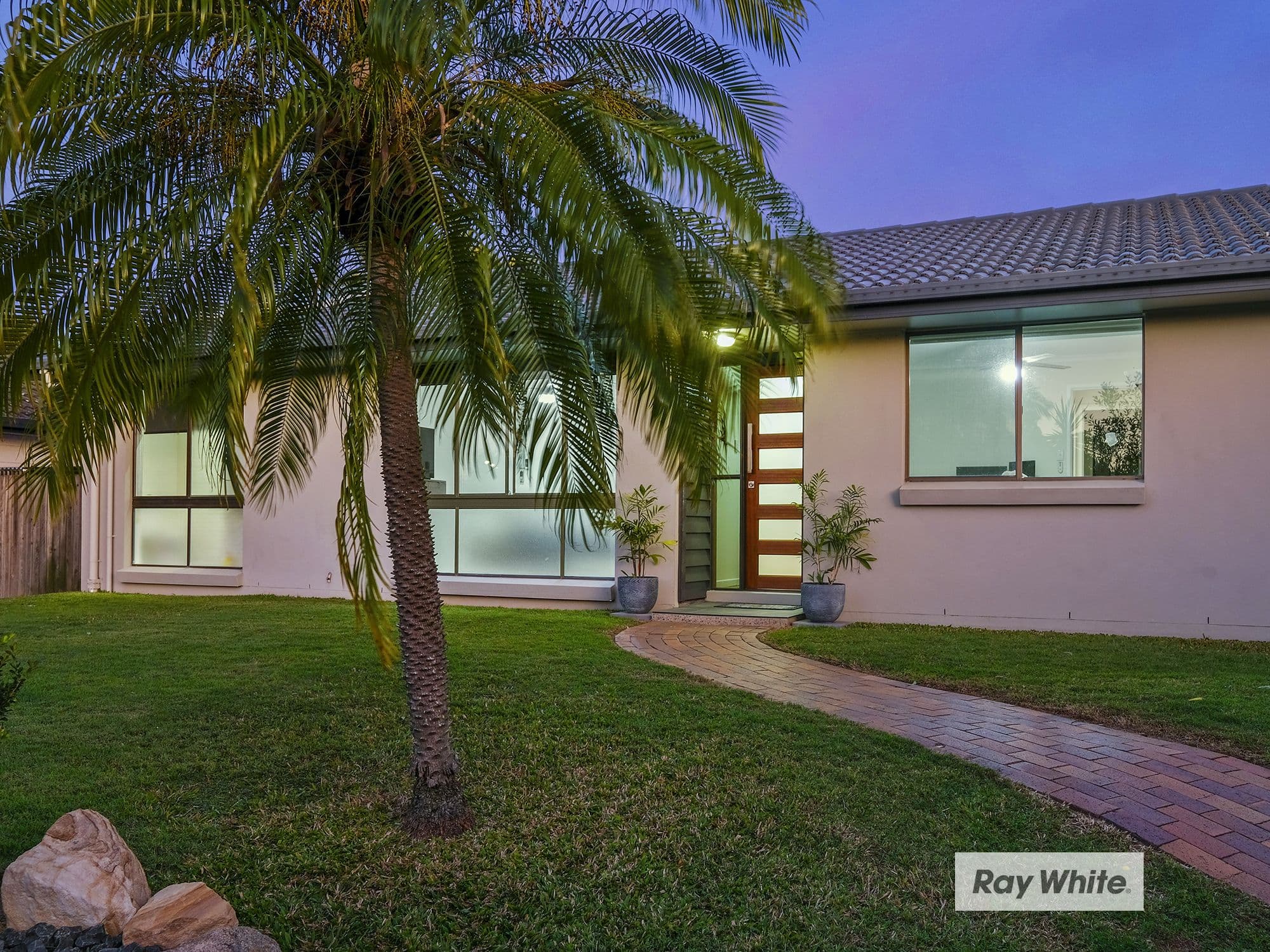 6 Wyola Close, Riverhills QLD 4074, Riverhills - Thumbnail 3