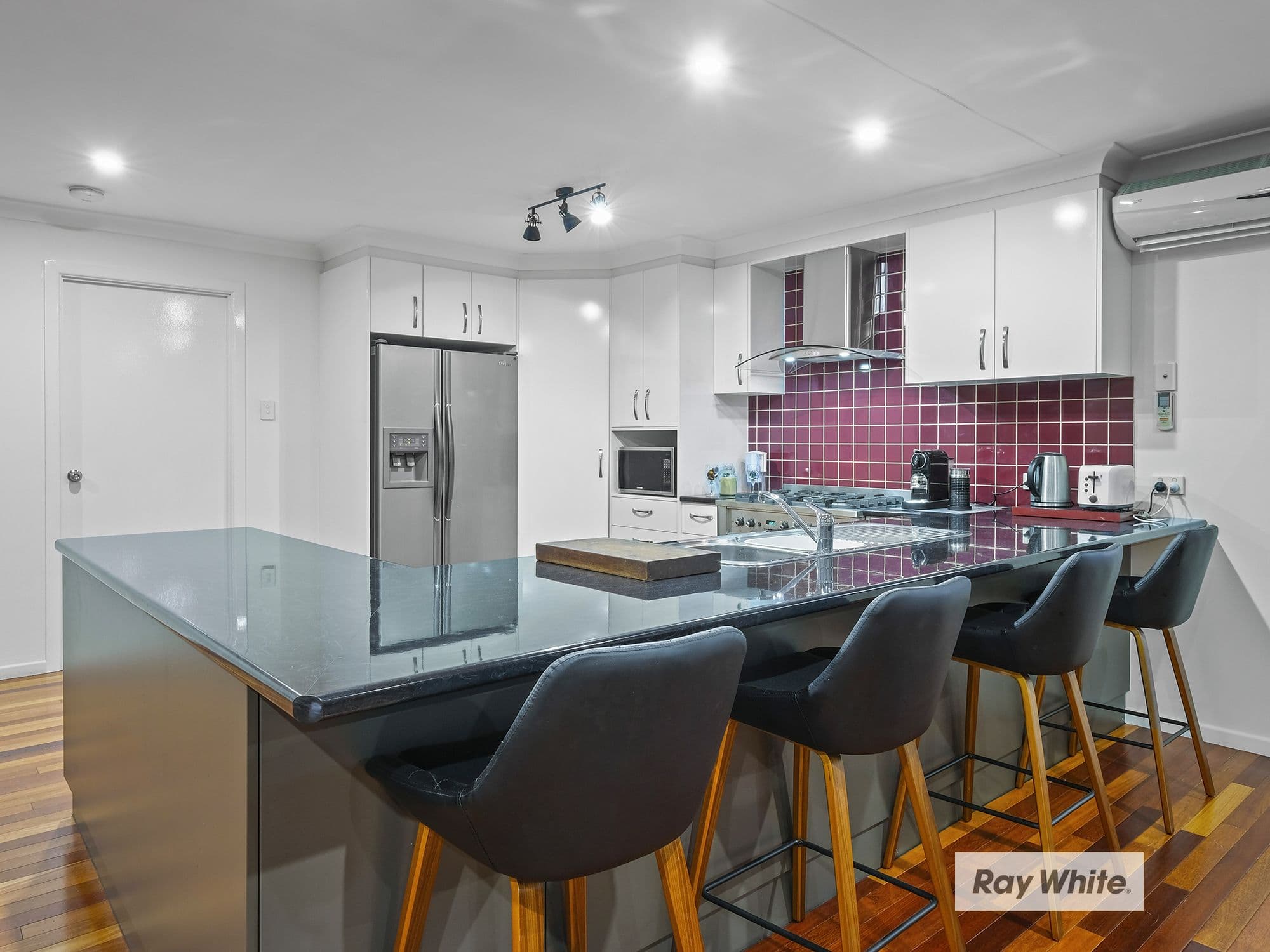 6 Wyola Close, Riverhills QLD 4074, Riverhills - Thumbnail 5