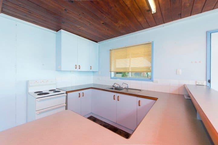 26 Island Esplanade, BOYNE ISLAND QLD 4680, Boyne Island - Thumbnail 5