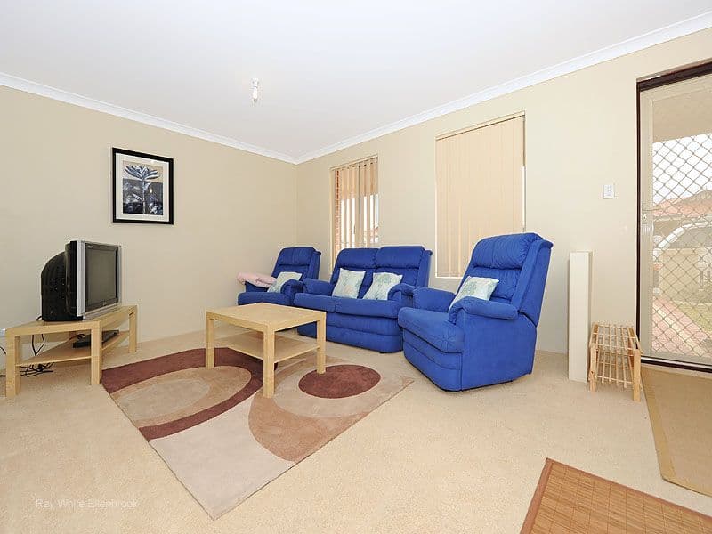 35 Withnell Drive, ELLENBROOK WA 6069, Ellenbrook - Thumbnail 2