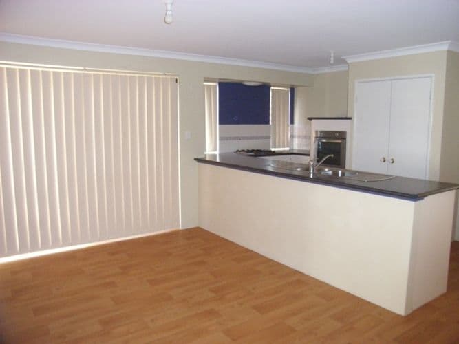 35 Withnell Drive, ELLENBROOK WA 6069, Ellenbrook - Thumbnail 3