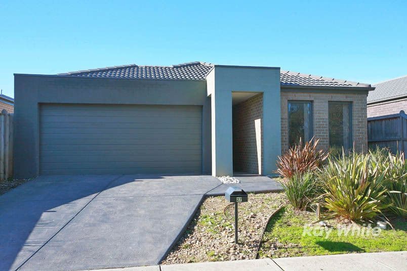 27 Ogle Way, CRANBOURNE NORTH VIC 3977, Cranbourne North - Image 1