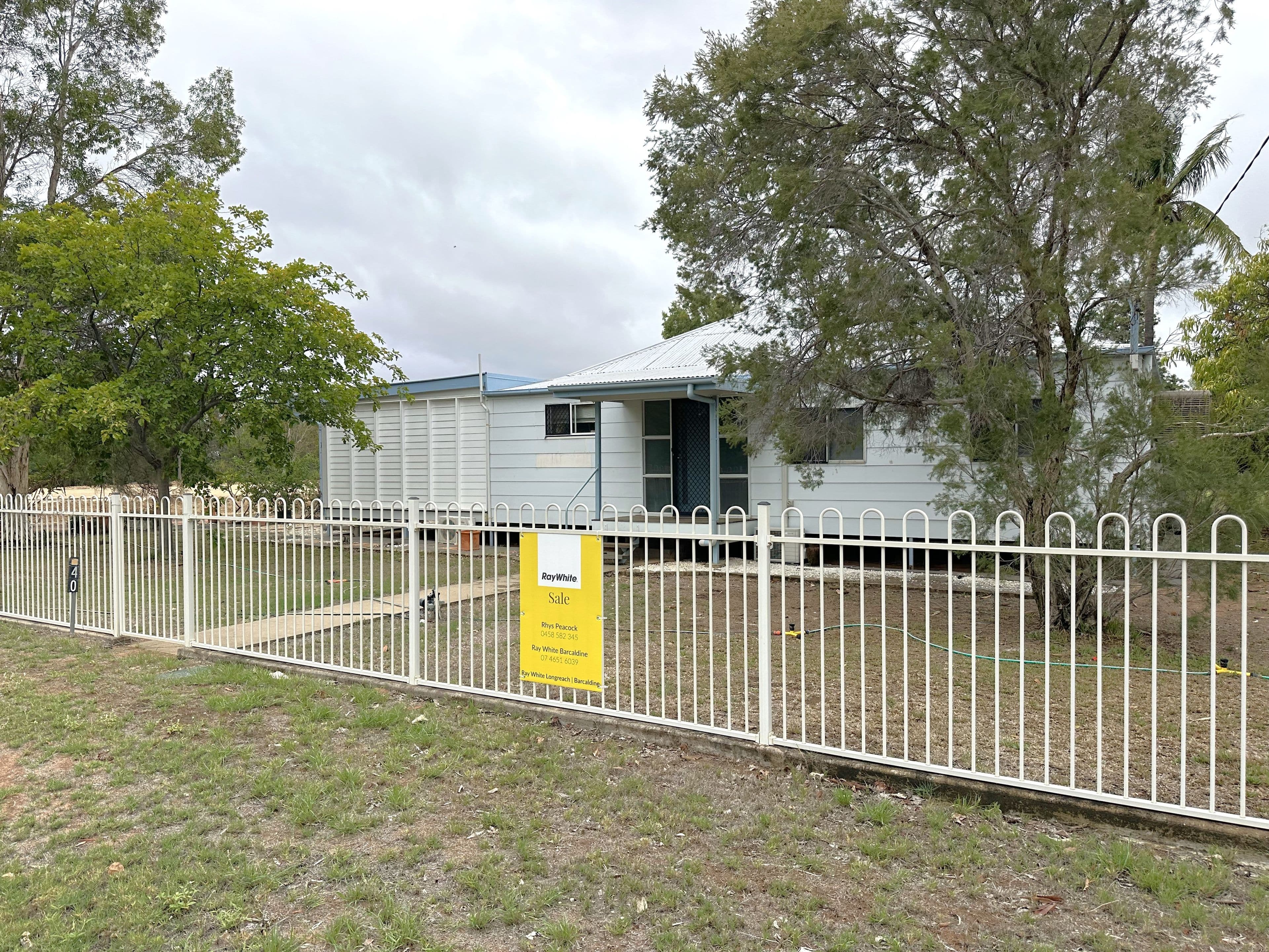 40 Acacia Street, Barcaldine QLD 4725, Barcaldine - Thumbnail 2